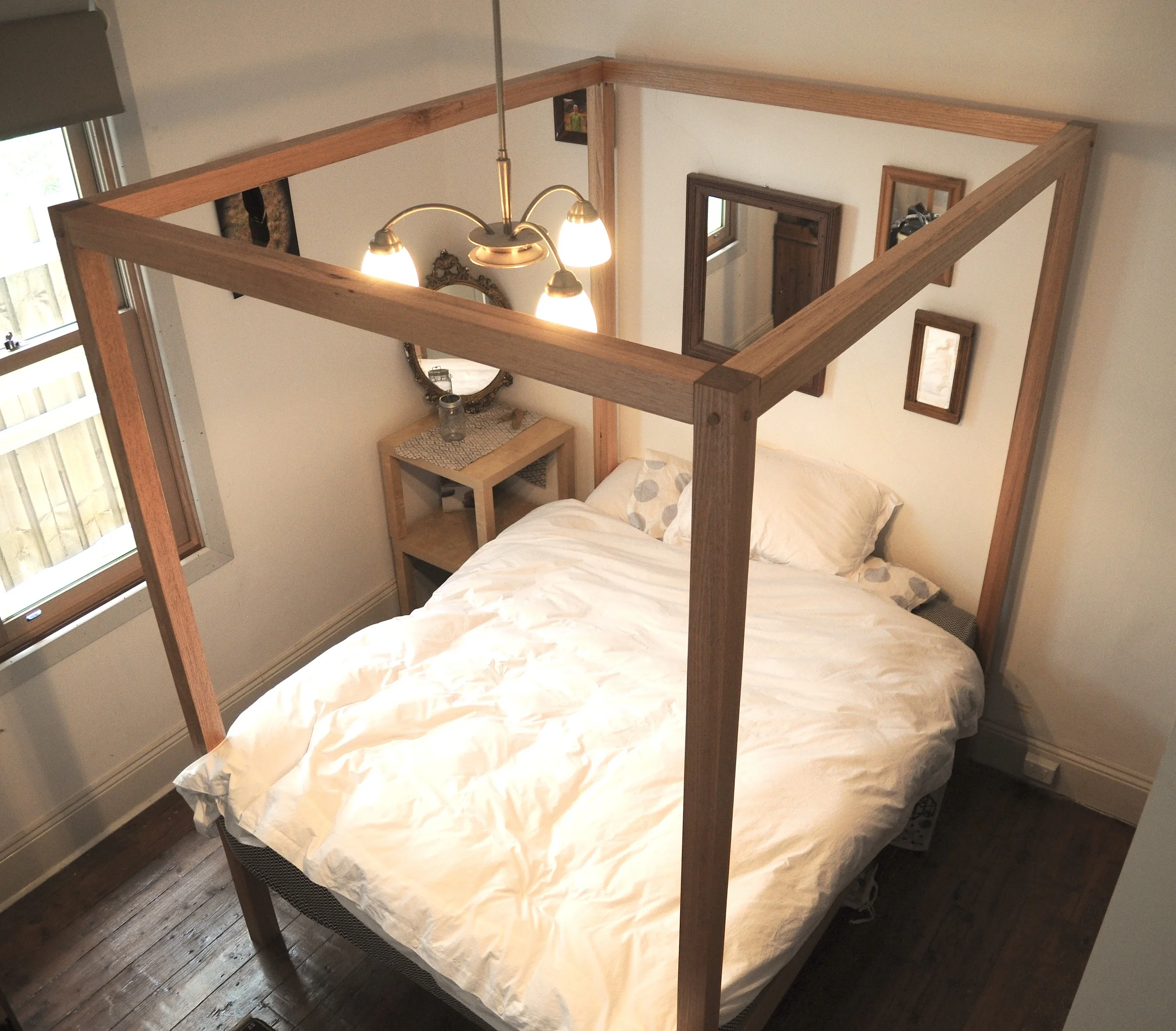 - 4P Bed -