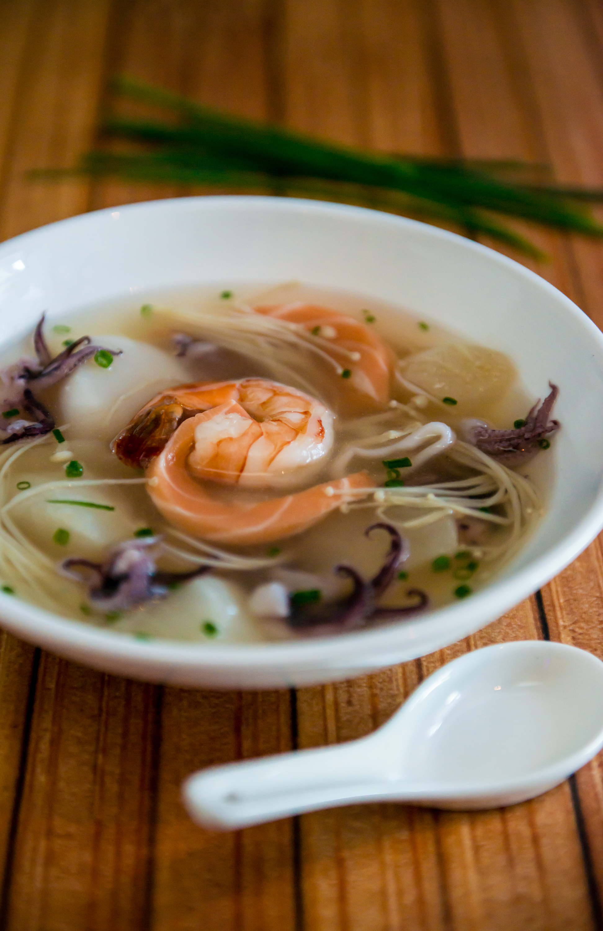 Wonton Soup, RuYi Asian Cuisine