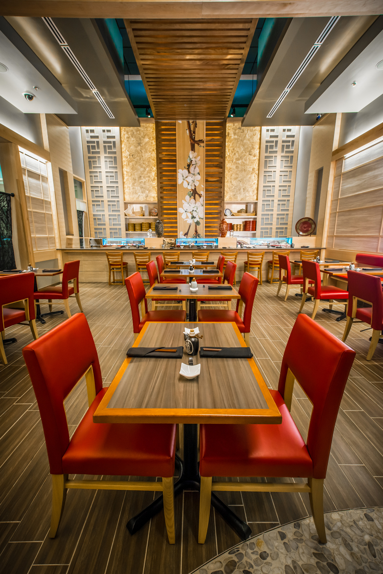 RuYi Sushi Bar - Interior 