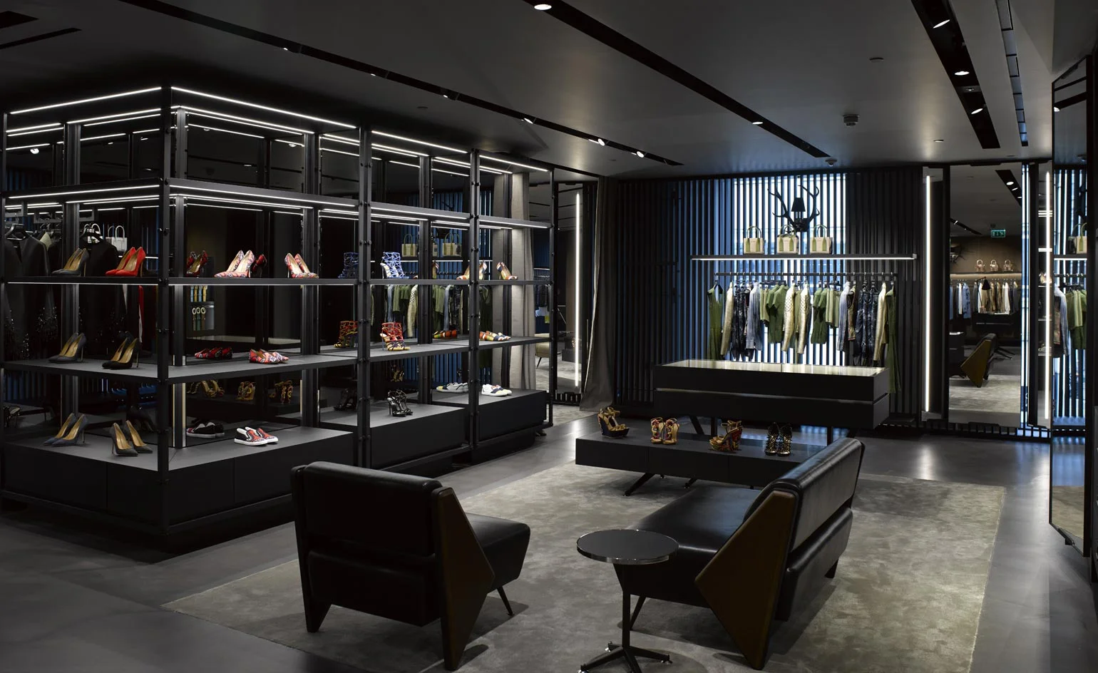 01_Dsquared2-London.jpg