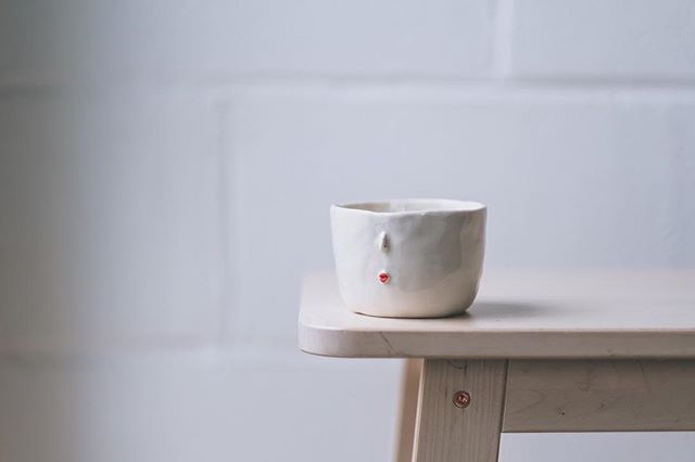 Cup with face from @yasuko.arakawa 😍
Photo from @arturrummel #ceramics #instaceramics #cupswithfaces