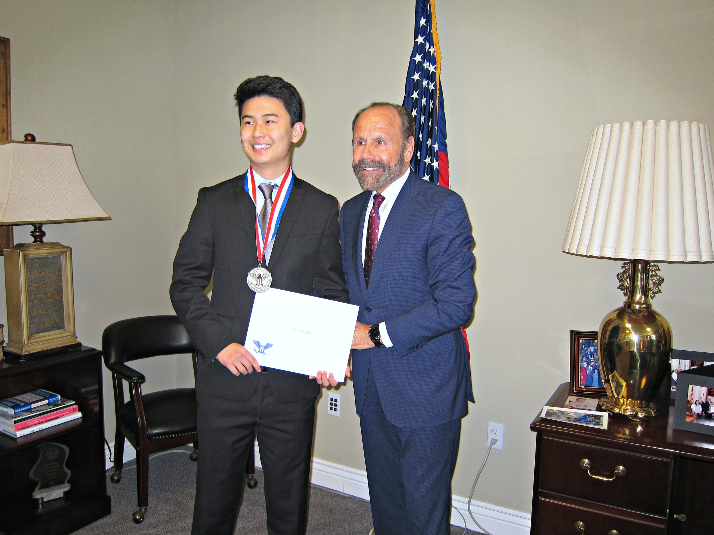 David Ding (left), Senator Jerry Hill