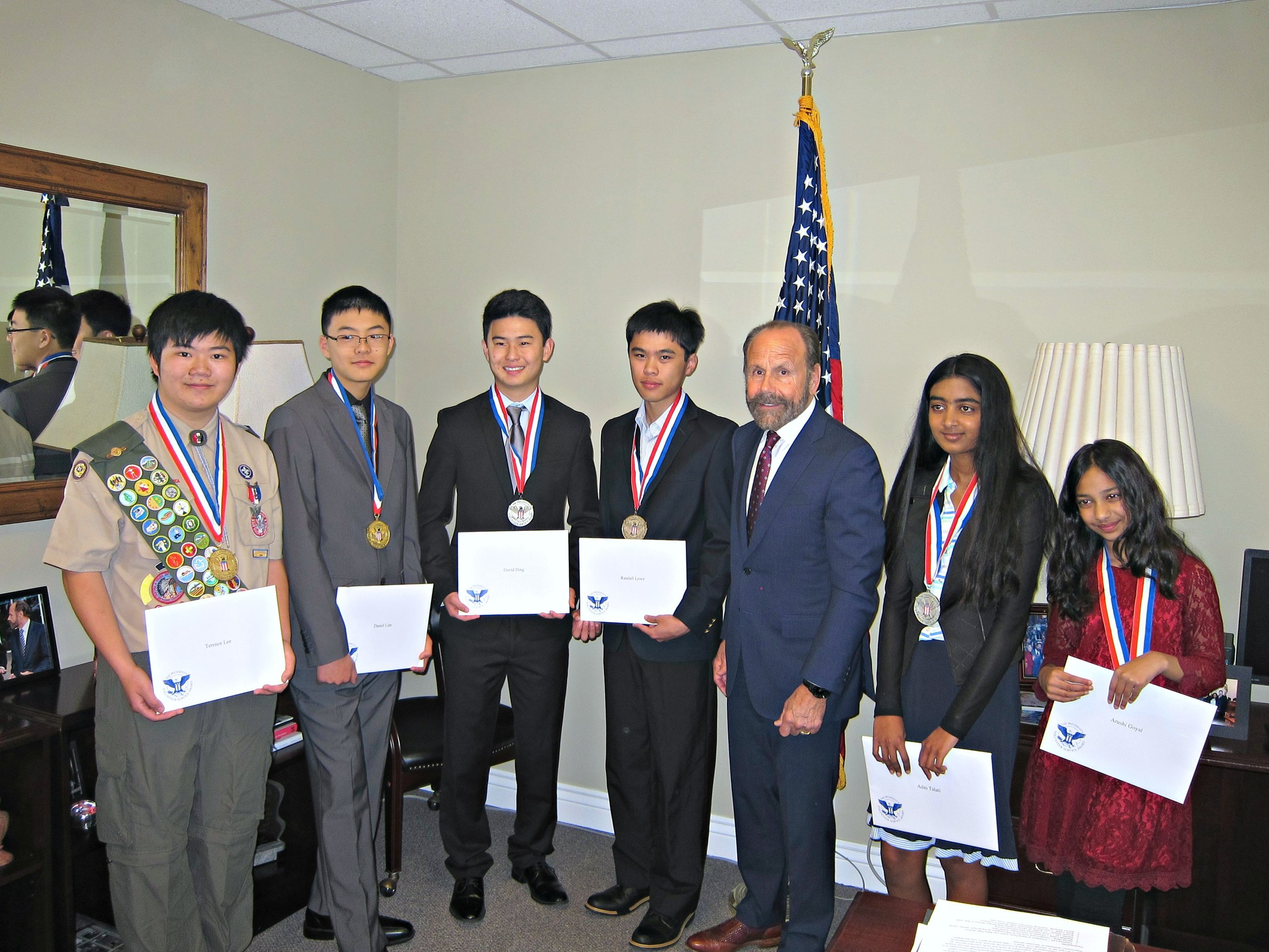 Terence Lee, Daniel Lim, David Ding, Randall Lowe, Senator Jerry Hill, Aditi Talati, Arushi Goyal (left to right)