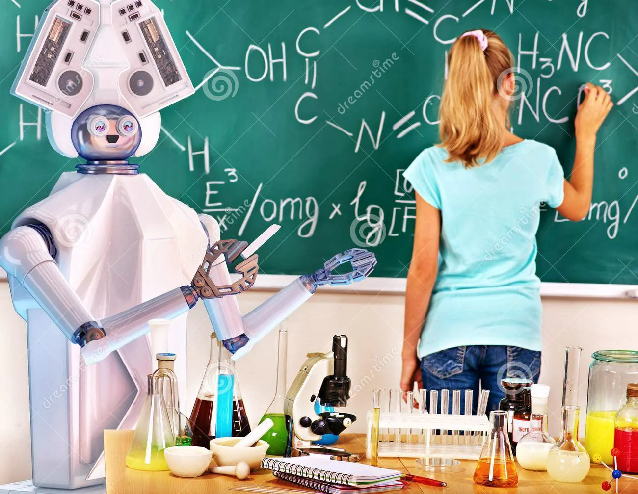 Girl has interactive online learning chemistry and biology course. Image credit: Dreamstime