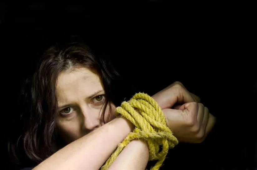 O tráfico de  mulheres latinas no  Reino Unido 