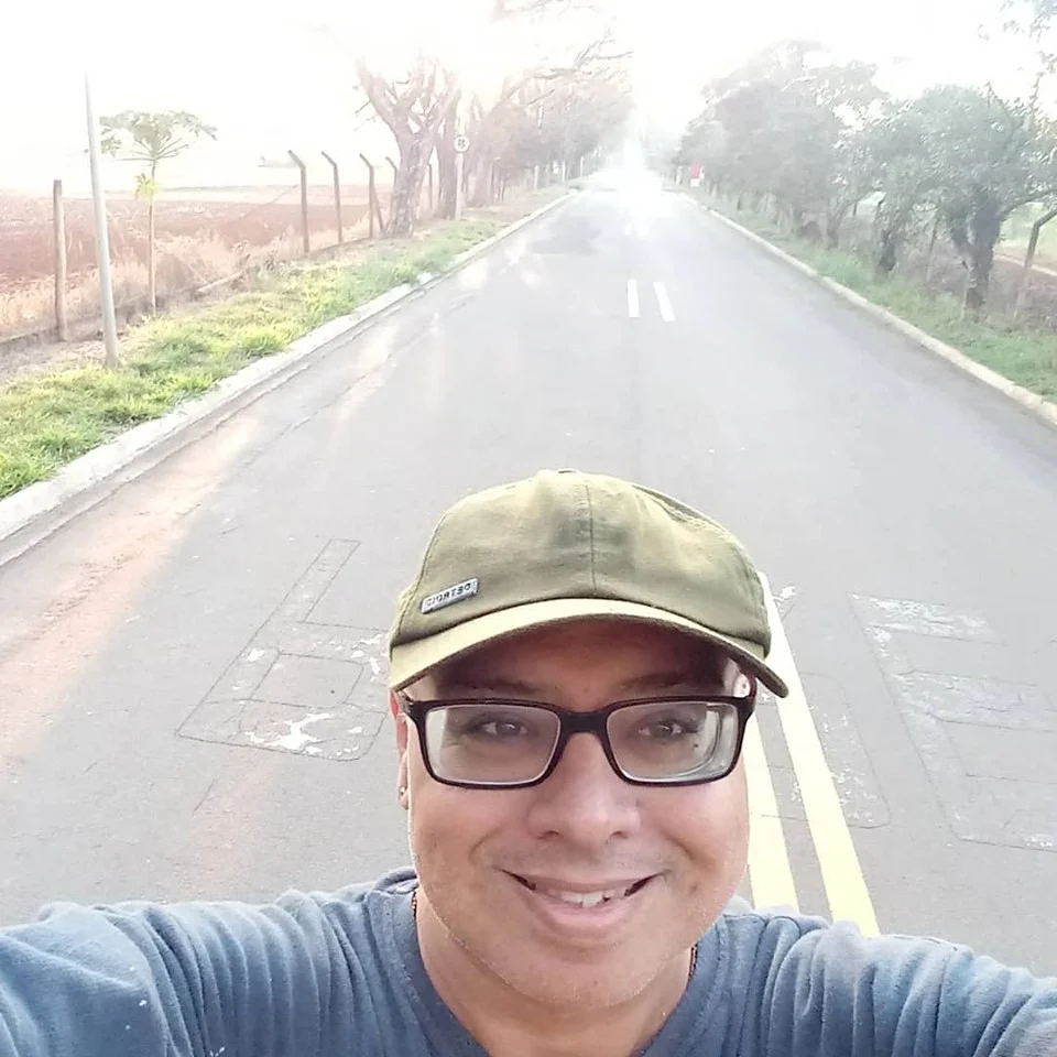 FOTOPERFIL24JULHO.jpg