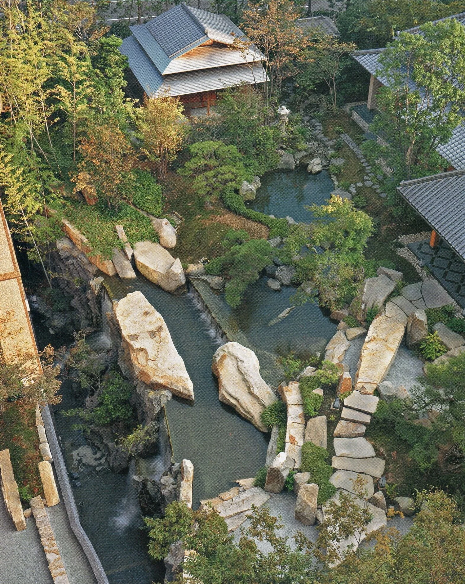 SHUNMYO MASUNO JAPANESE GARDENING MEETS MODERN DESIGN — sabukaru