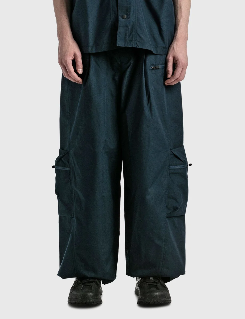 THE SABUKARU GUIDE TO BAGGY WIDE PANTS — sabukaru
