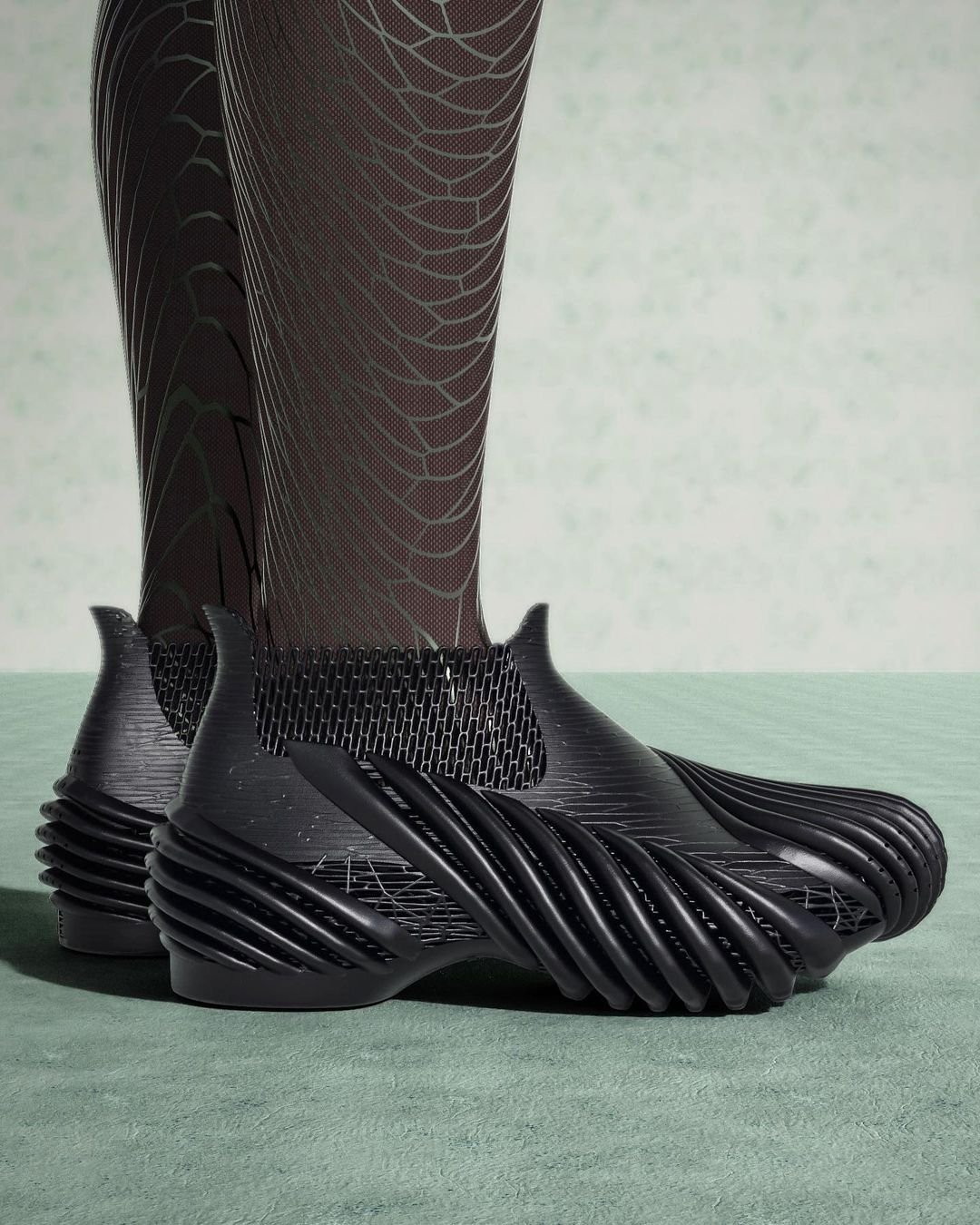 Cybernetic Steppers – How ALIVEFORM is Printing Footwear for the  