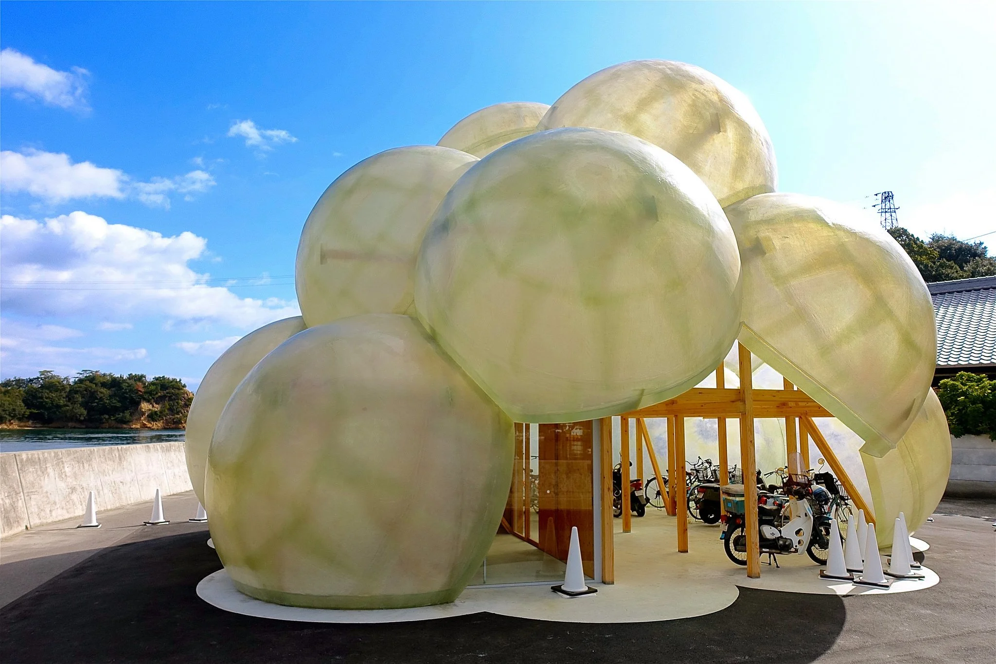 metalocus_naoshima-port_pavilion_sanaa_01.jpg