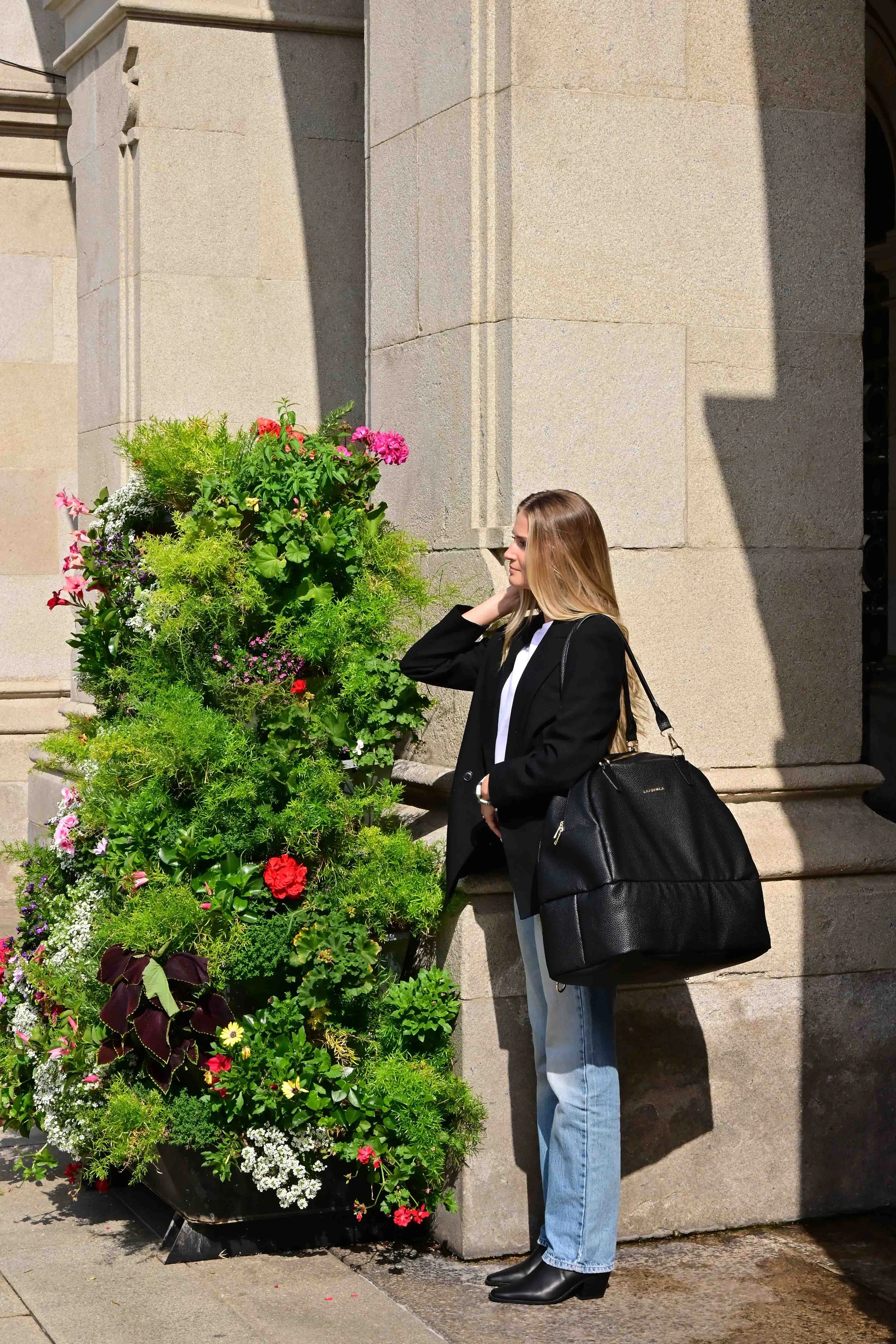 Fashion_graphic_studio_photography_bag 34.jpg