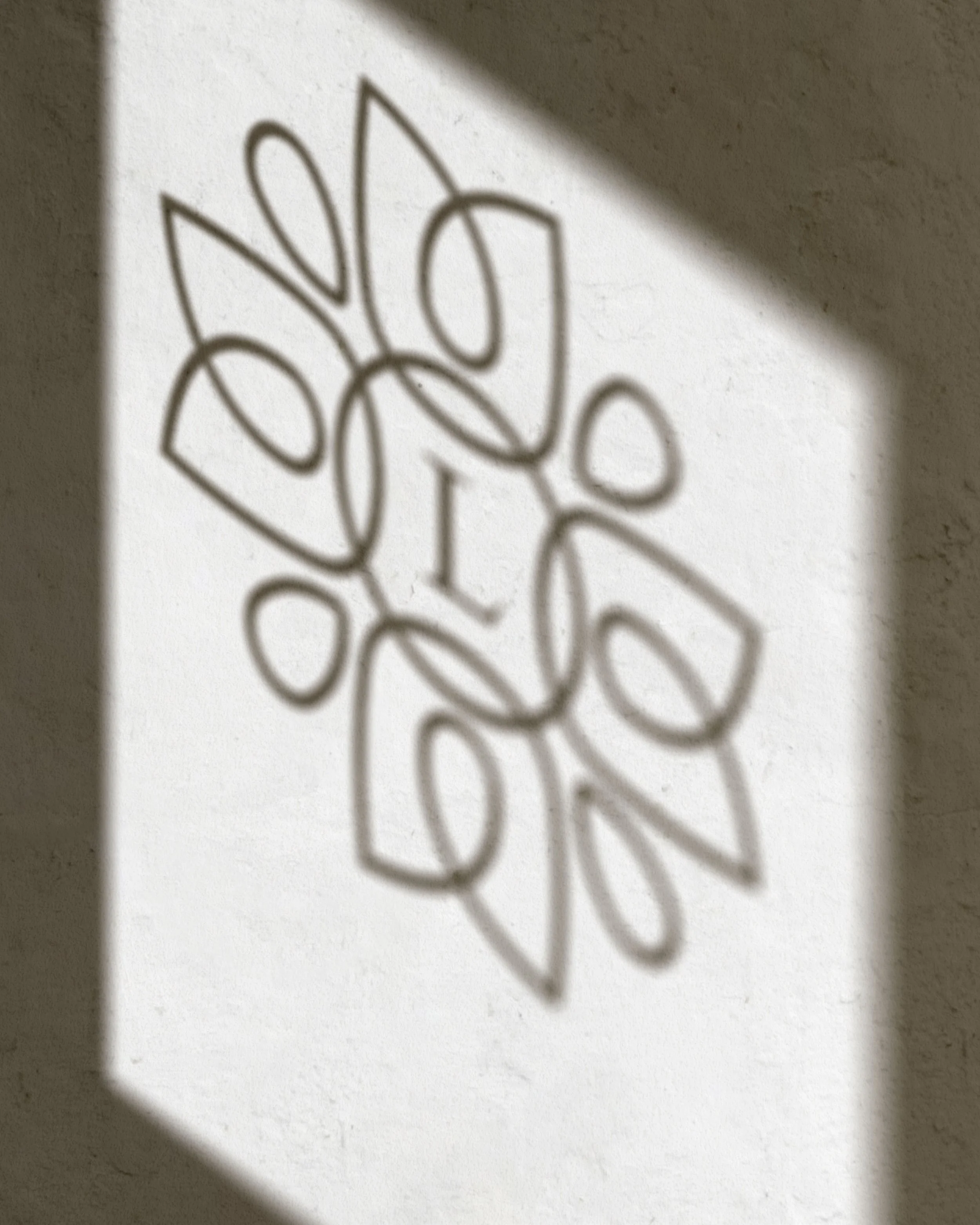 FREE-001-October-November copia.jpg