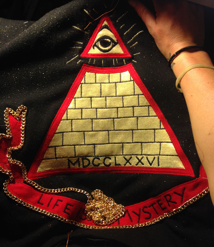 mysterypyramid.jpg