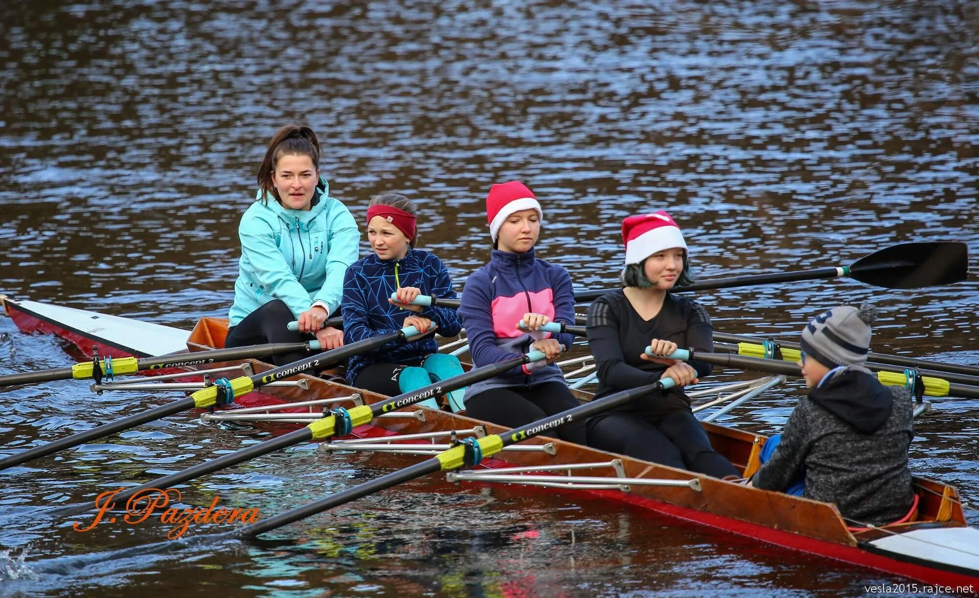 Zatímco Ježíšek dlí v jesličkách, SK Hamr počítá hvězdy a přeje lásku