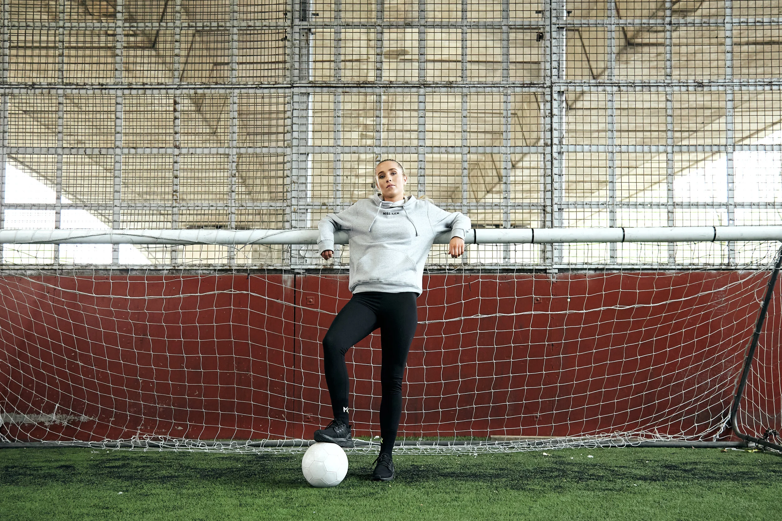 MissKick_5ASIDE_02.jpg