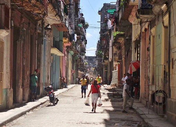 La Revolución Cubana: The Green One, That Is