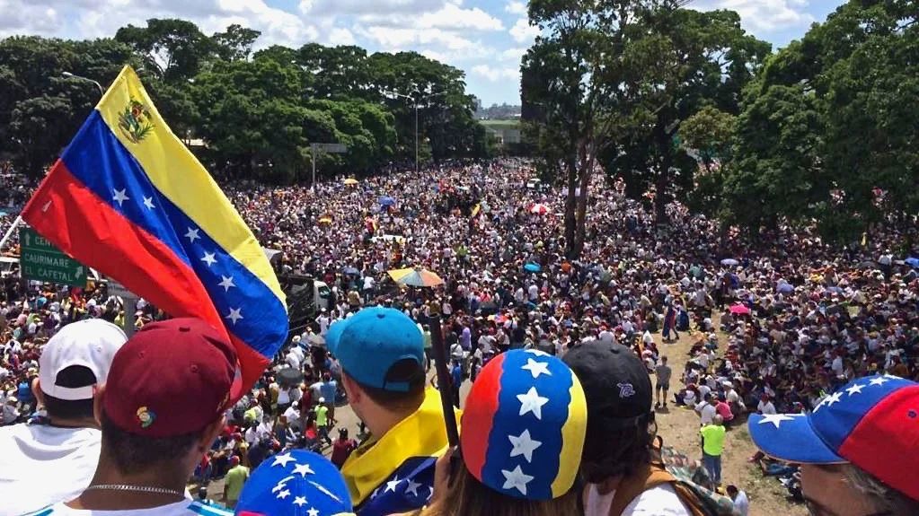 Estamos en crisis: on Venezuela and the International Community