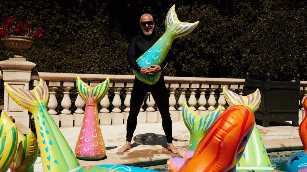 Donald Robertson, former creative director of Estee Lauder, collaborated with Funboy to create mermaid-inspired floats. Photo from the Los Angeles Times.