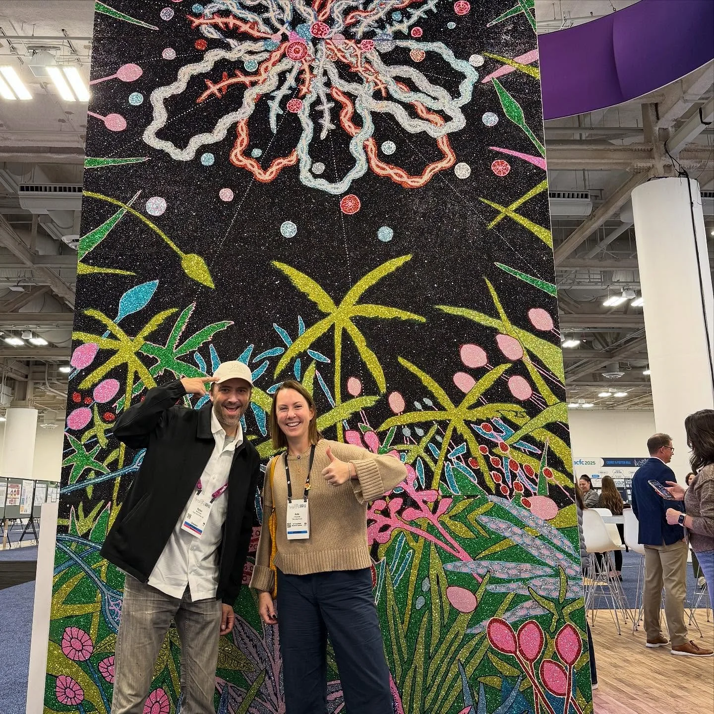 Finally got to hang out with @dylan.mortimer and his gorgeous glitter! AND he already had his Joey Hat with him!

NACFC &lsquo;25 is off to an epic start. 🧬🧢🧬