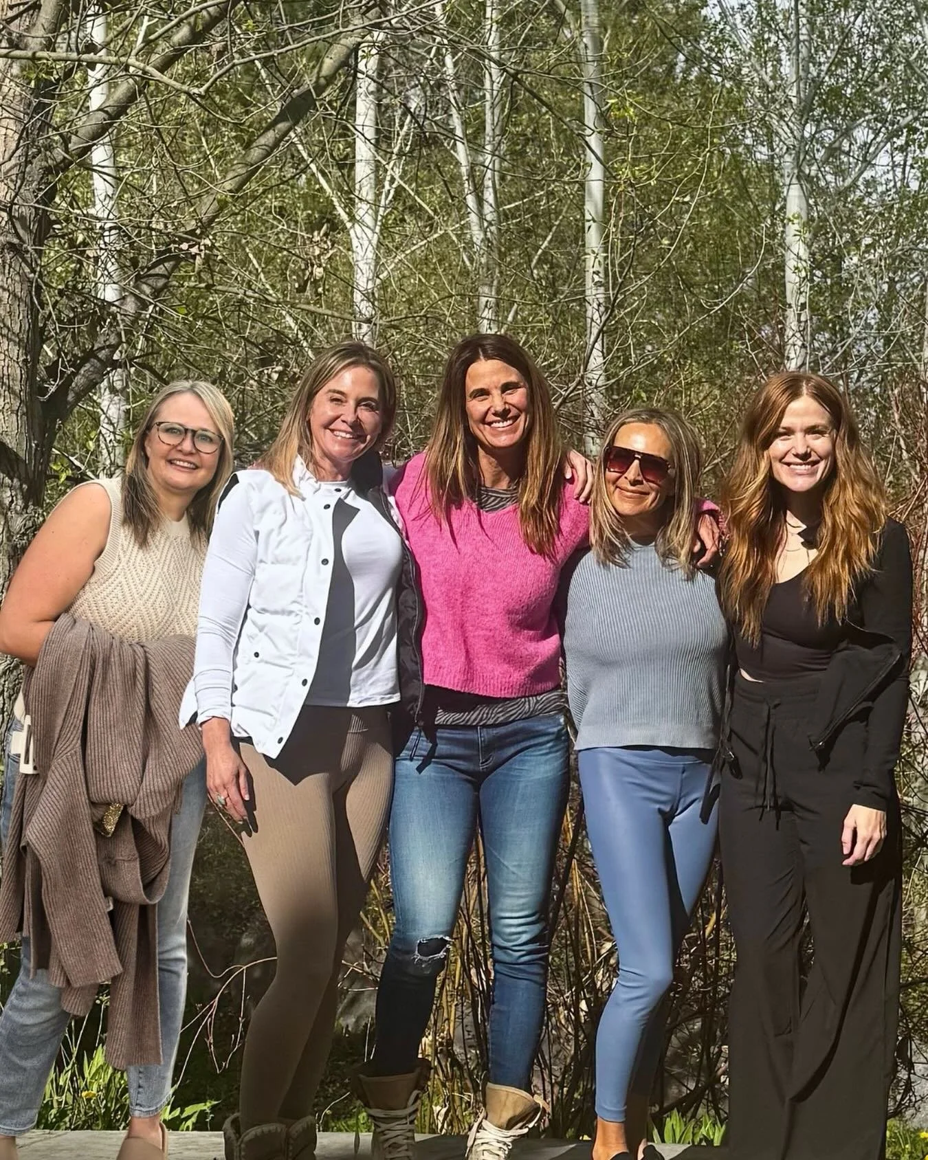 We are so touched and inspired by all of the AMAZING humans who applied or were nominated for scholarships for our 2026 𝐋𝐞𝐚𝐝 𝐰𝐢𝐭𝐡 𝐋𝐨𝐯𝐞 𝐖𝐢𝐥𝐝𝐞𝐫𝐧𝐞𝐬𝐬 𝐑𝐞𝐭𝐫𝐞𝐚𝐭 up @beyulretreat June 14-17! 💖

It is such an honor to hear what i