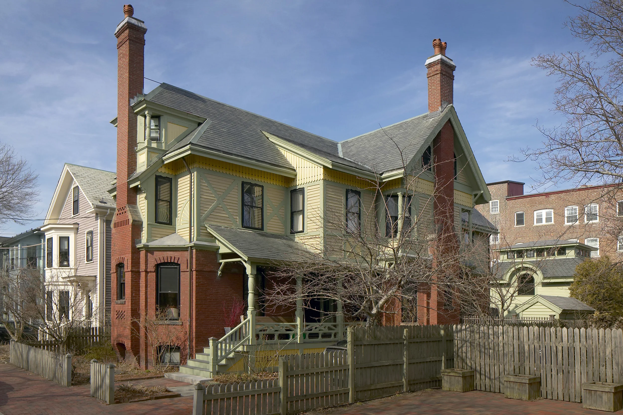 44 Walker St