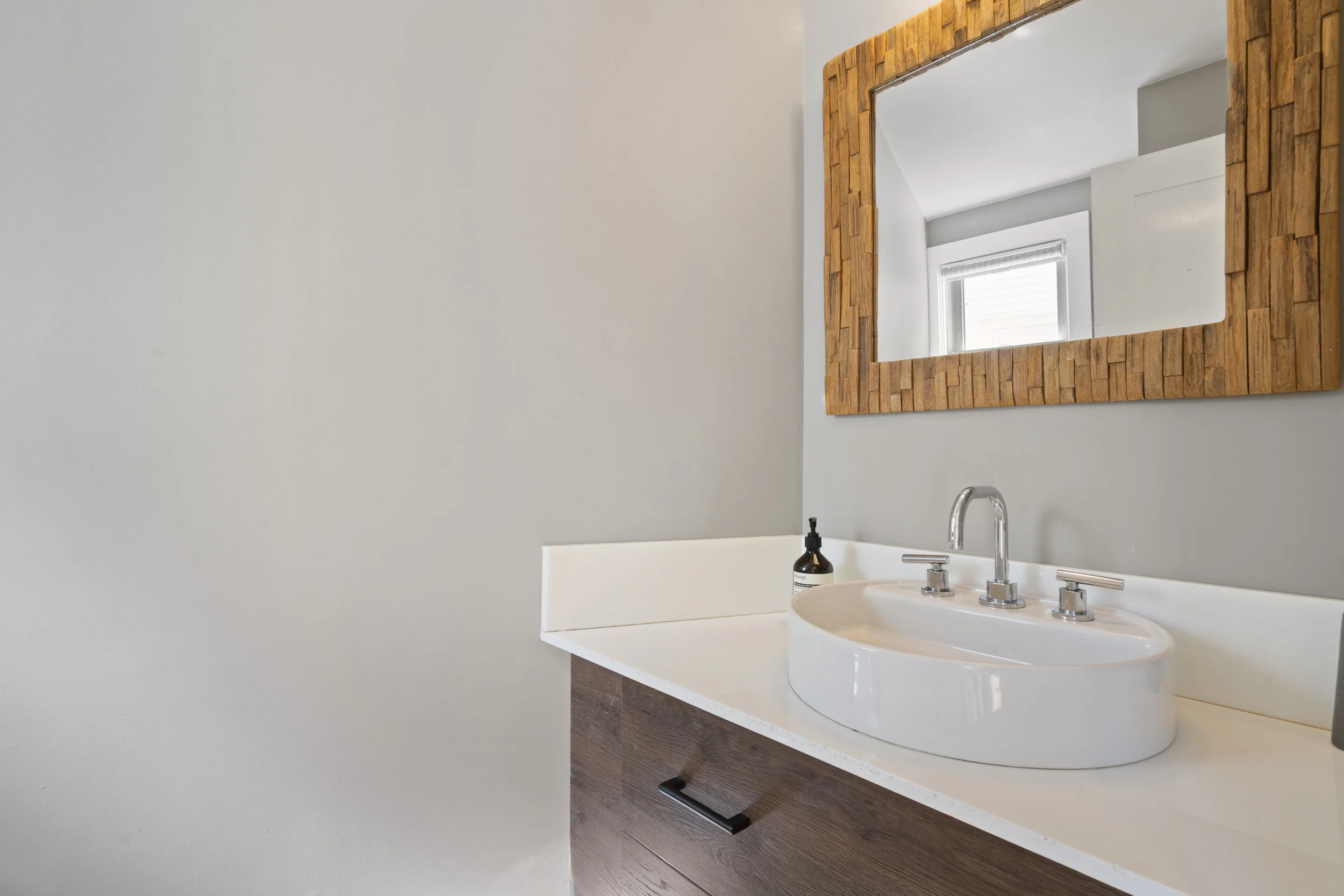 Bath 1.jpg
