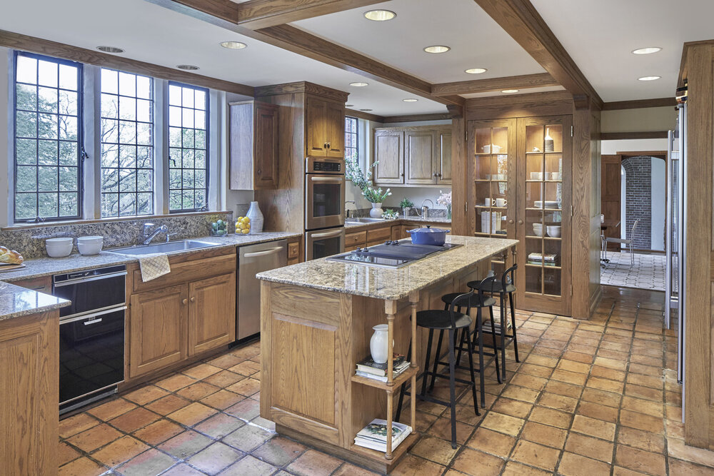 89_fletcher_rd_kitchen3.jpg