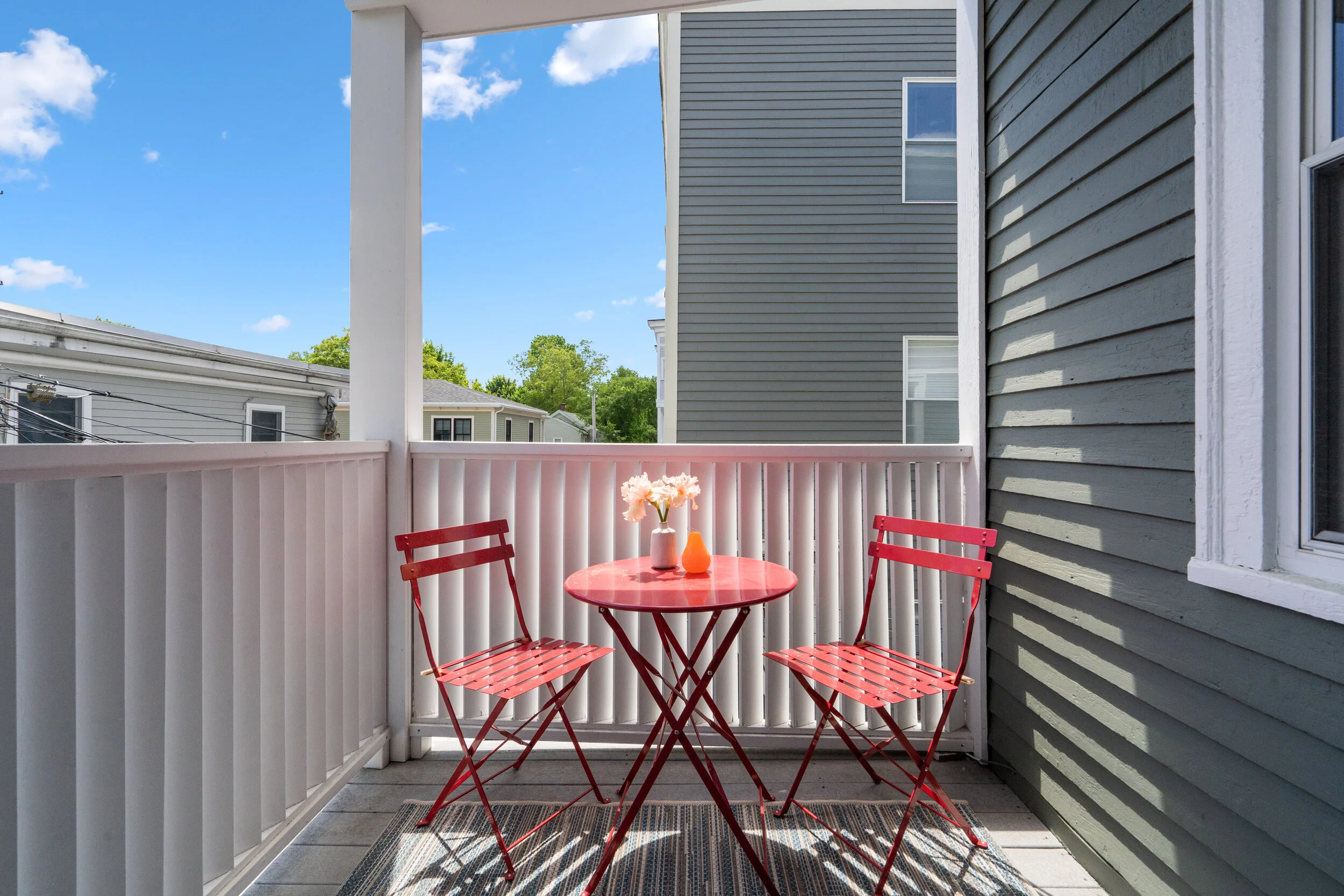 122 Trowbridge Street, Unit 2R