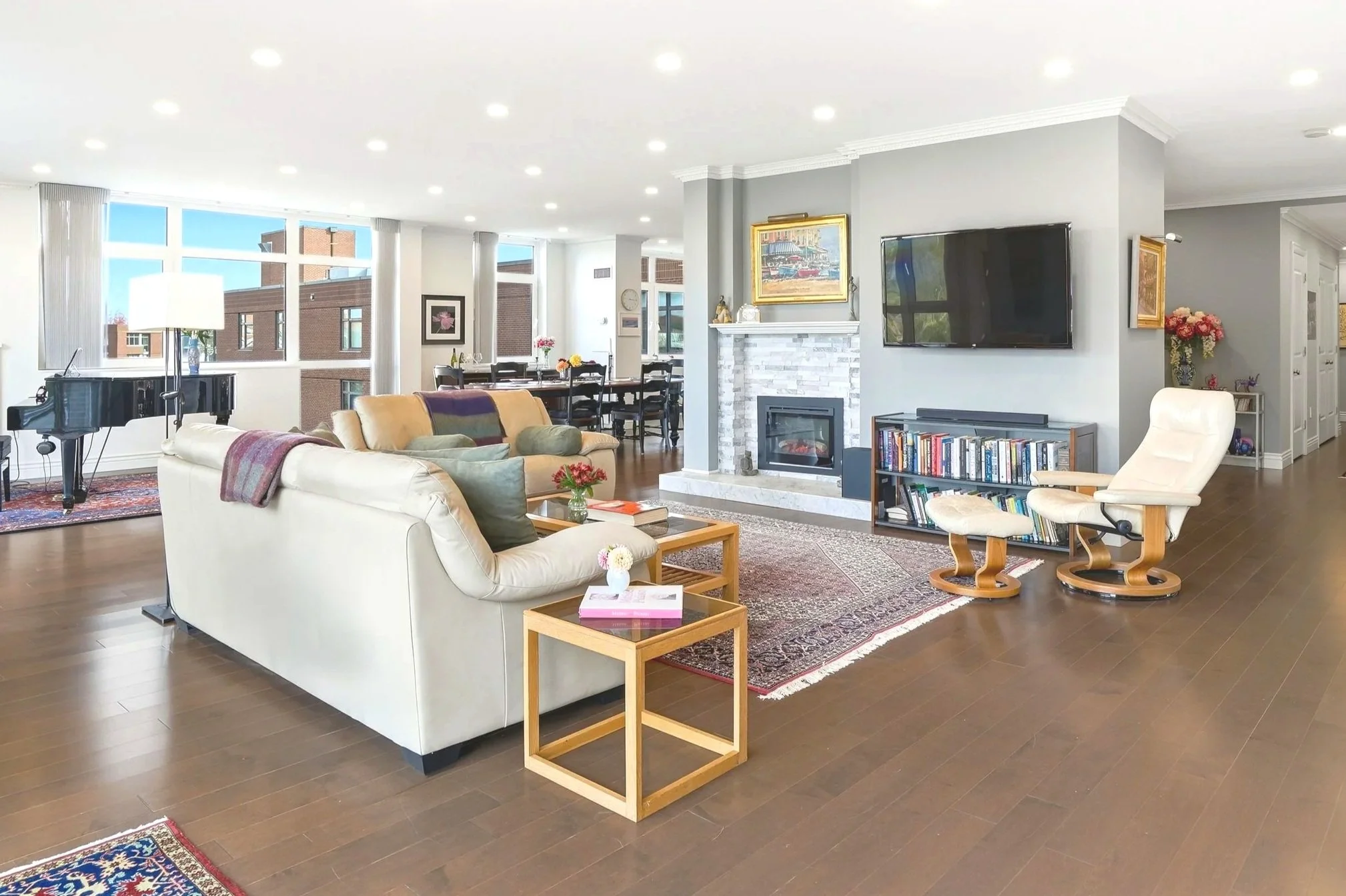 79 Florence Street, Unit 600S 