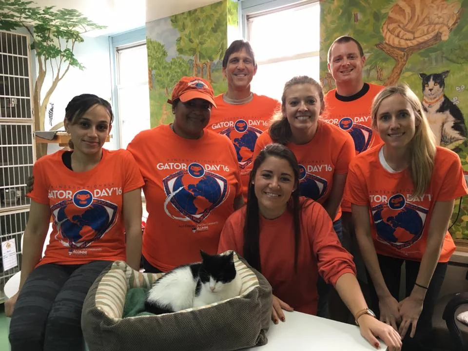 Volunteer at the Humaine Society