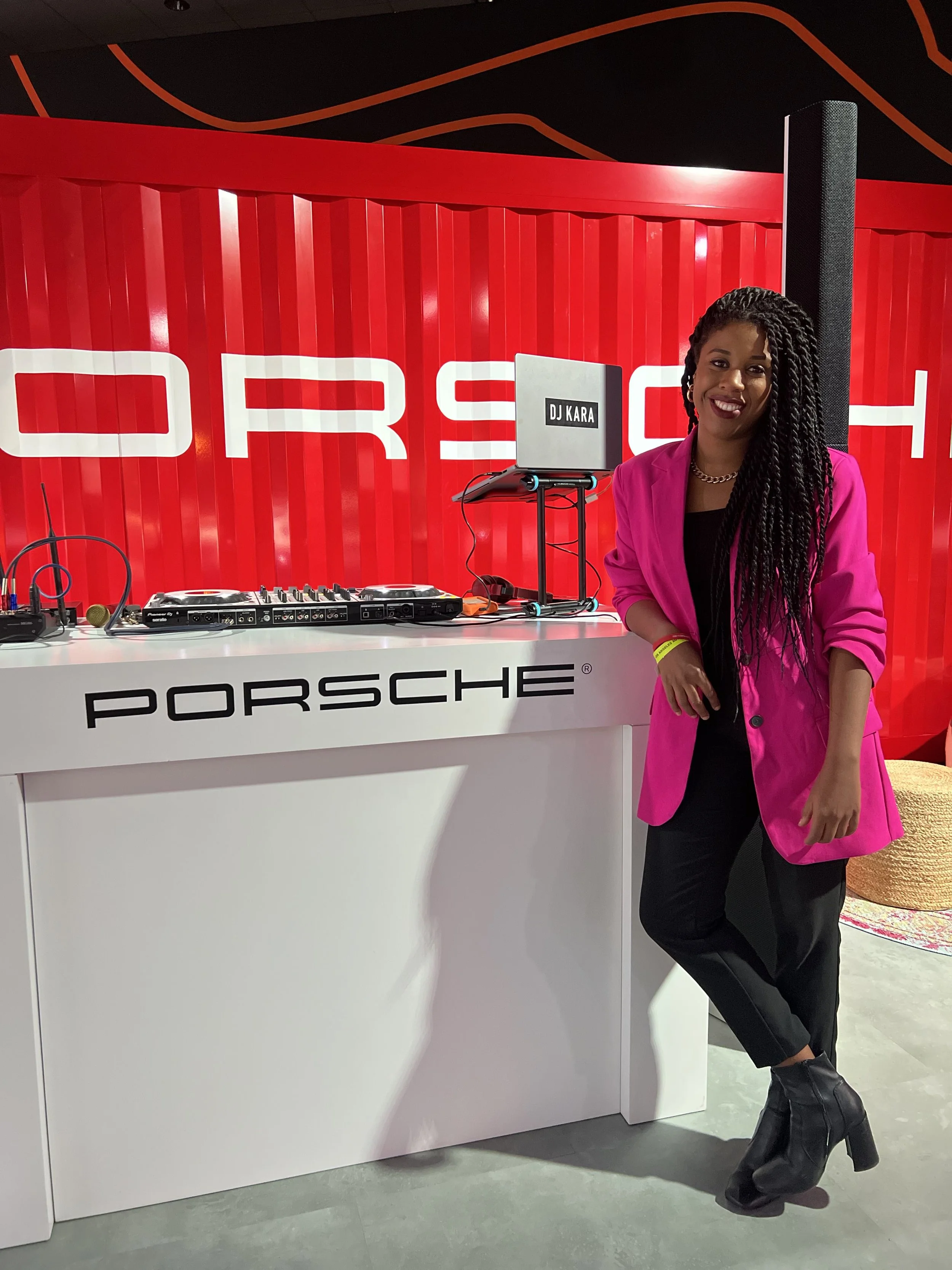 Los Angeles Based DJ