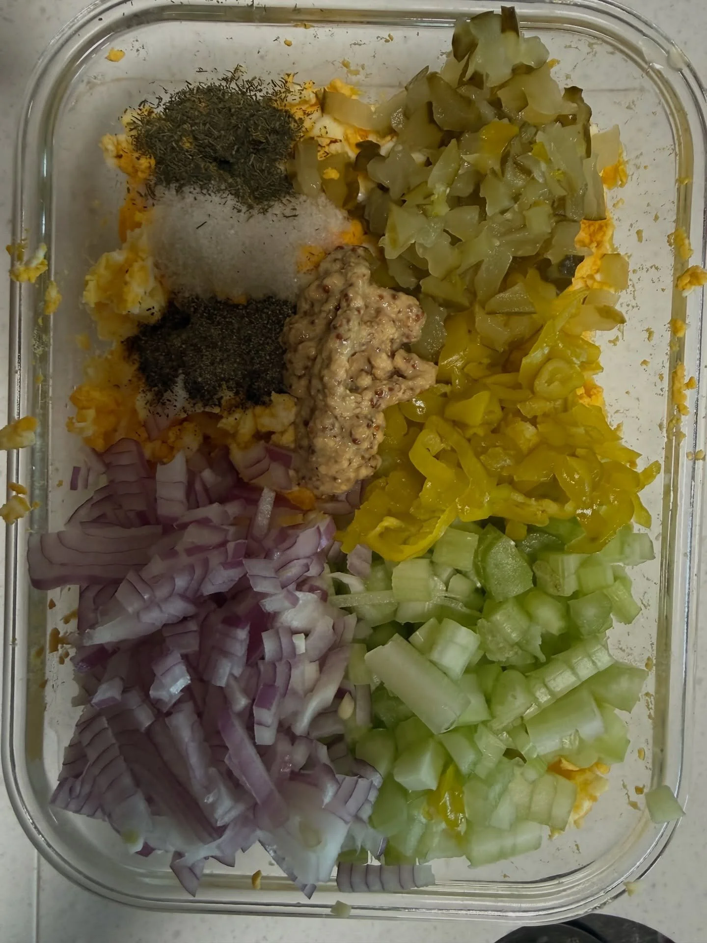 Meal prep with a dozen pasture raised eggs.

Steamed eggs for four minutes in the Instant Pot and then ran cold water over them while I chopped some veg.

Popped it all in a glass container and it's a $9 feast that will be a quick lunch for a FEW day