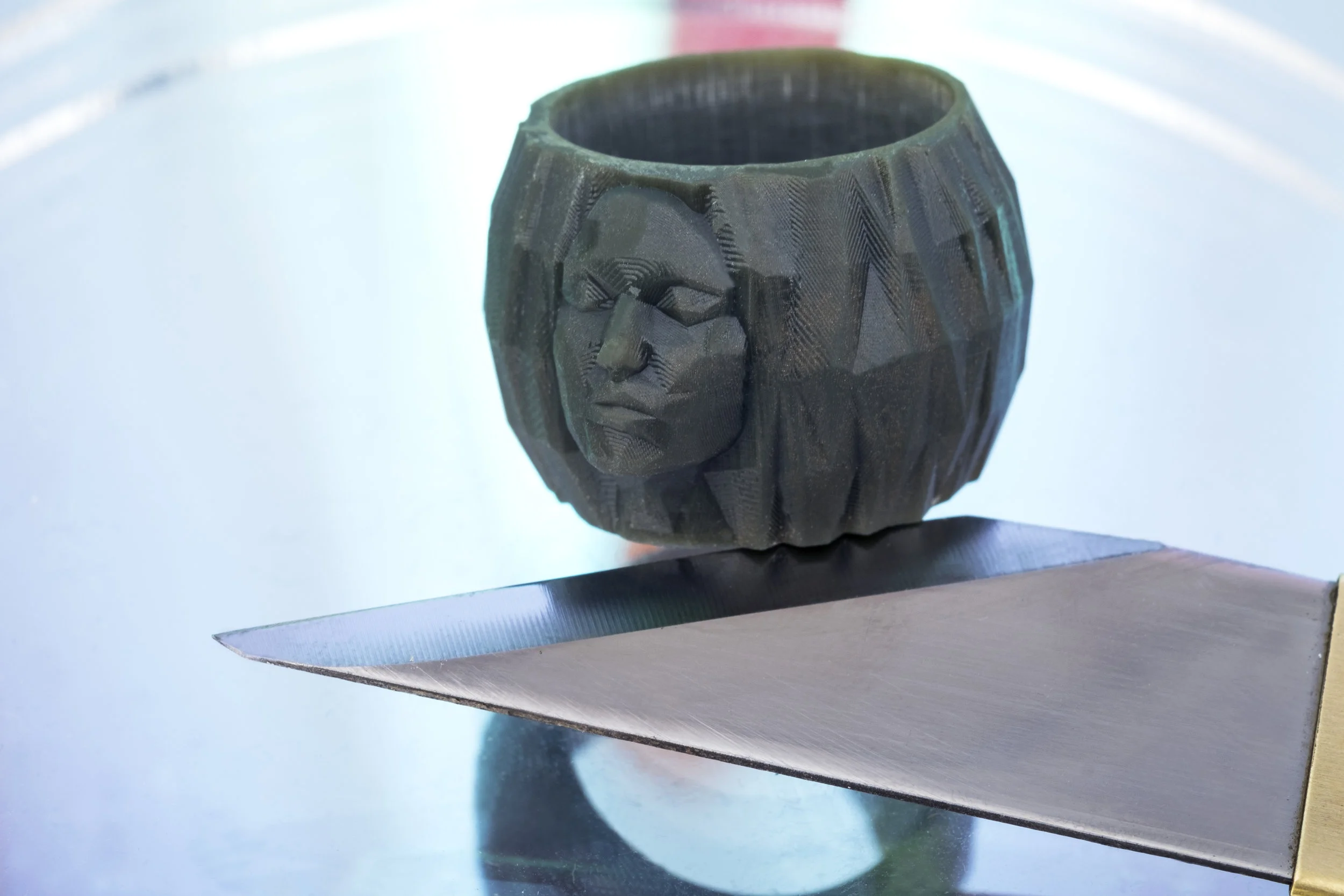 Bague "visage facetté" 2016