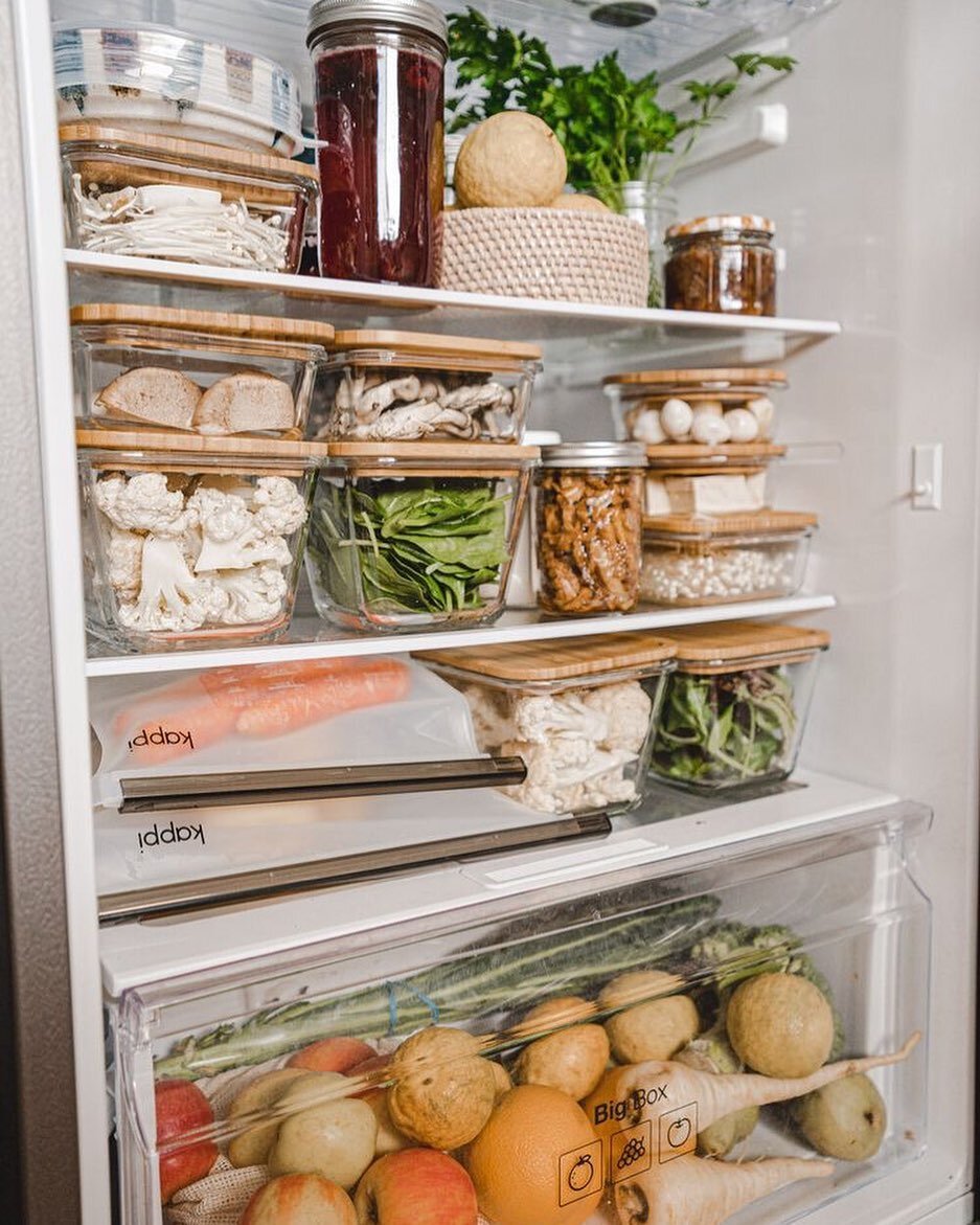 Simply Rooted Soul Health Coaching Service Highlight ✨ 

Fridge Makeover! 

How many food items, dressings, and expired products do you have in your fridge? Is your fridge functional? When you open your fridge, can you easily access healthy and ready