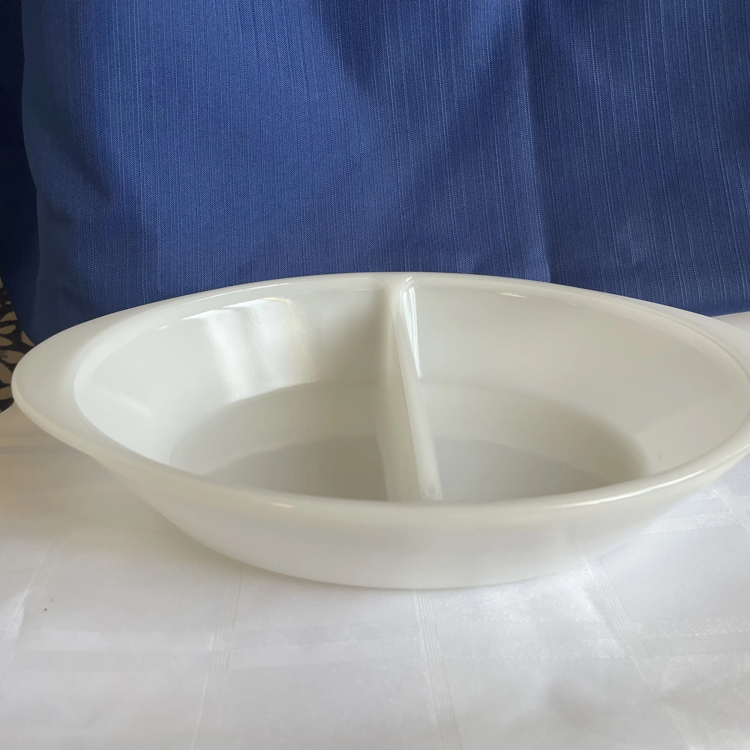 Glasbake divided oval baking dish 2.jpeg