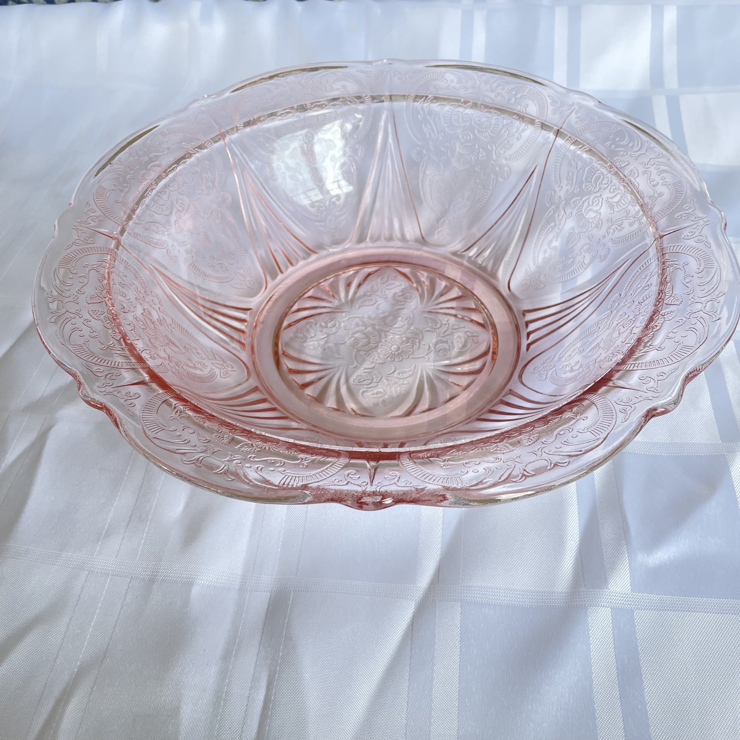 depression glass fruit bowl 1.jpeg