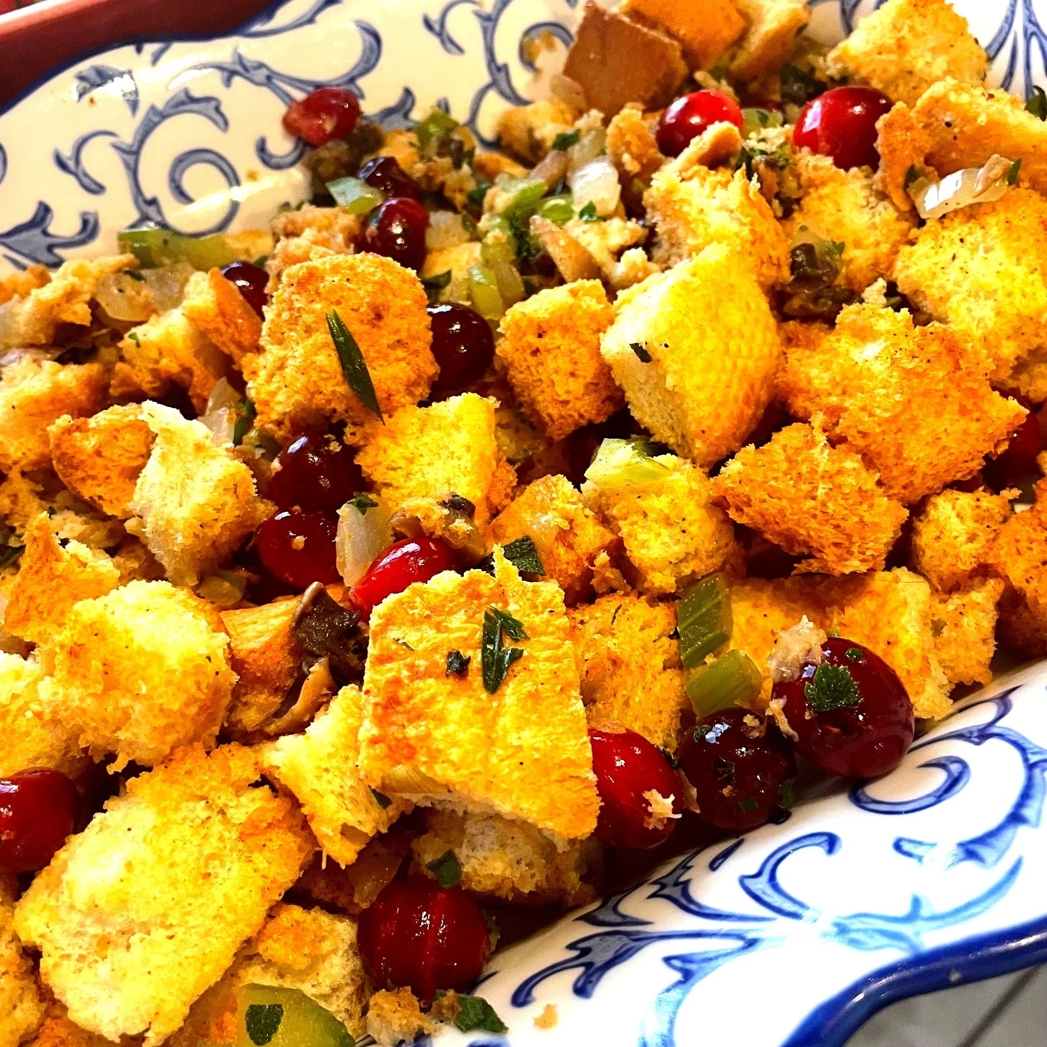 Thanksgiving Casserole Stuffing - Vegetarian and Vegan Option