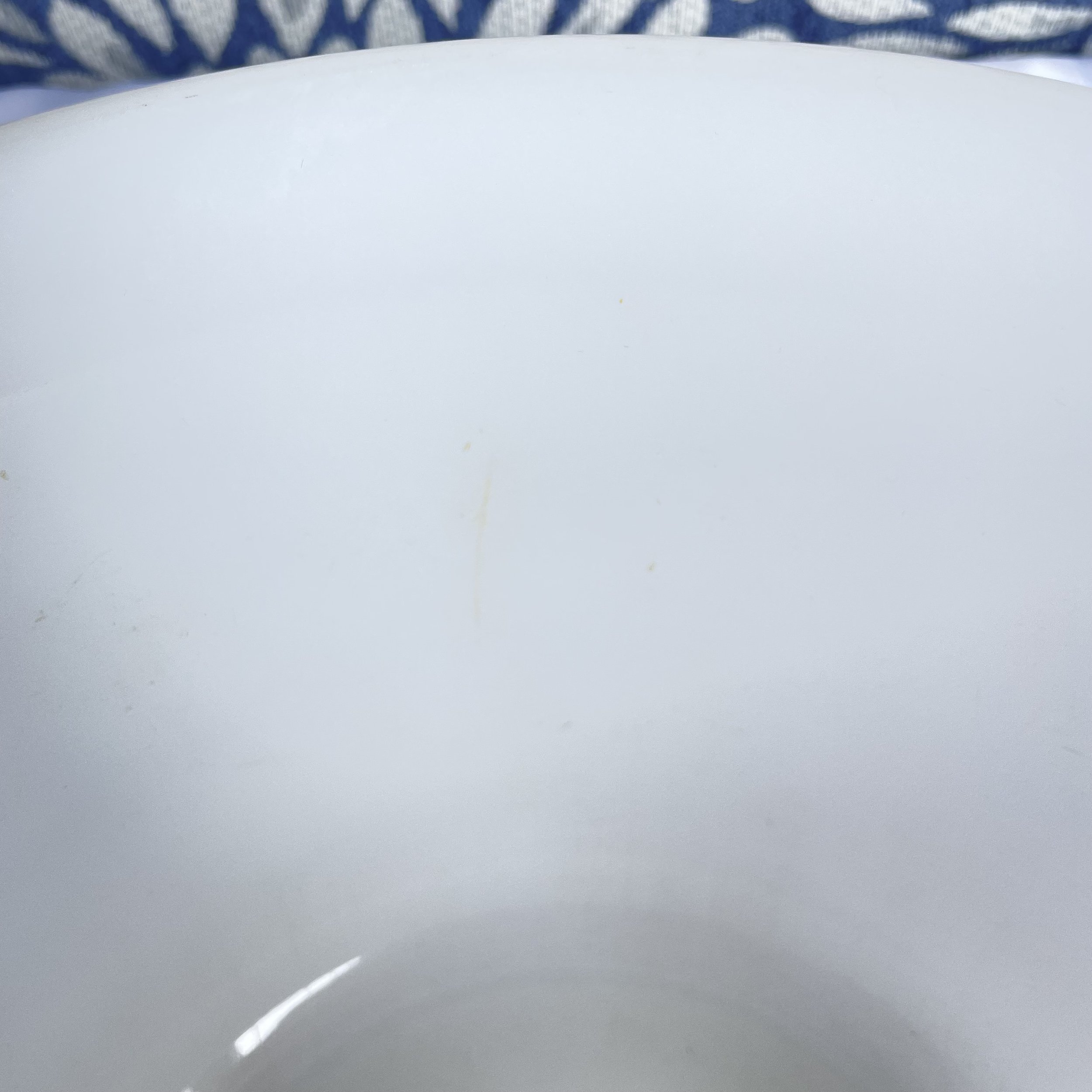 vintage white milk glass mixing bowl 5.jpeg