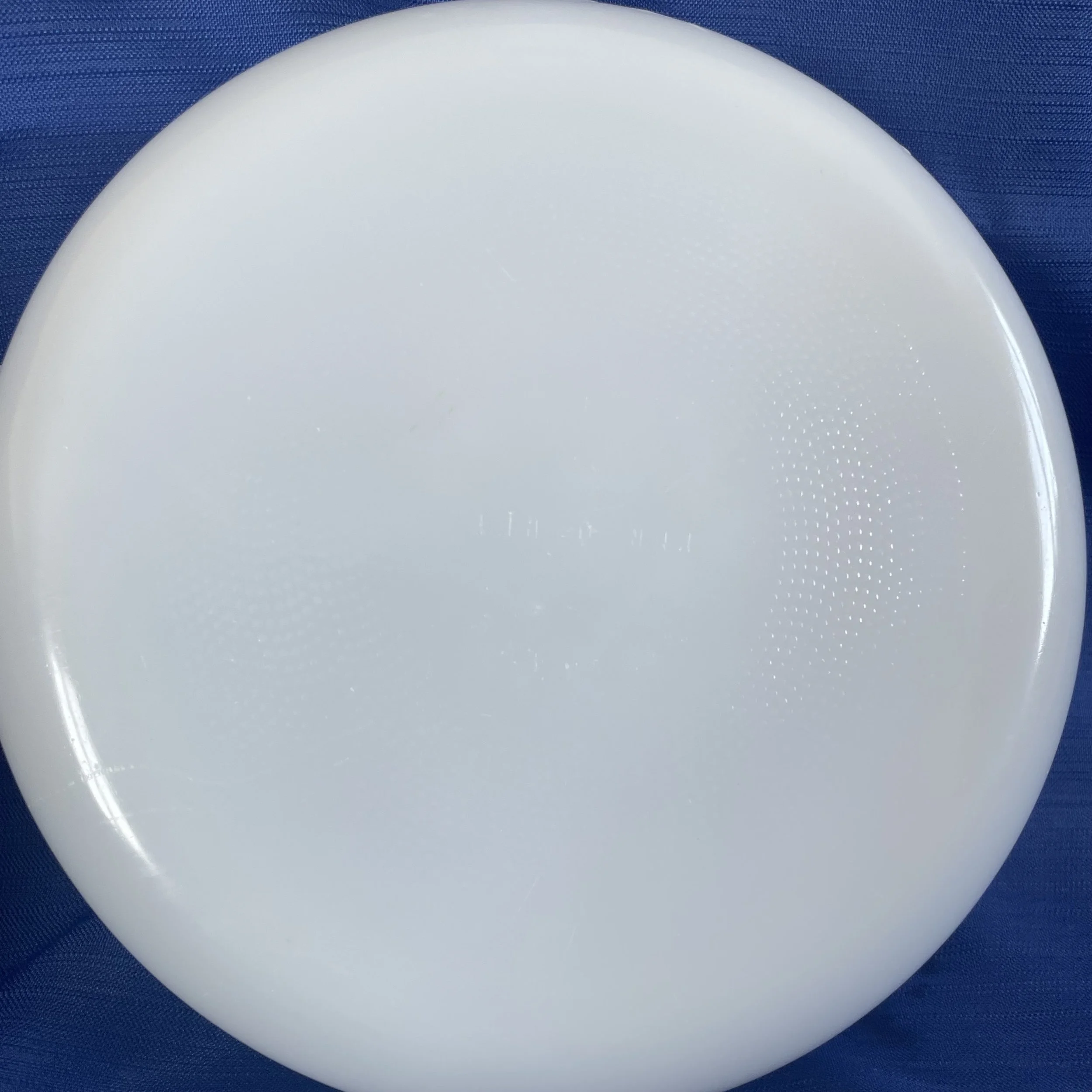 Vintage Pyrex Brittany Blue Casserole 6.jpeg