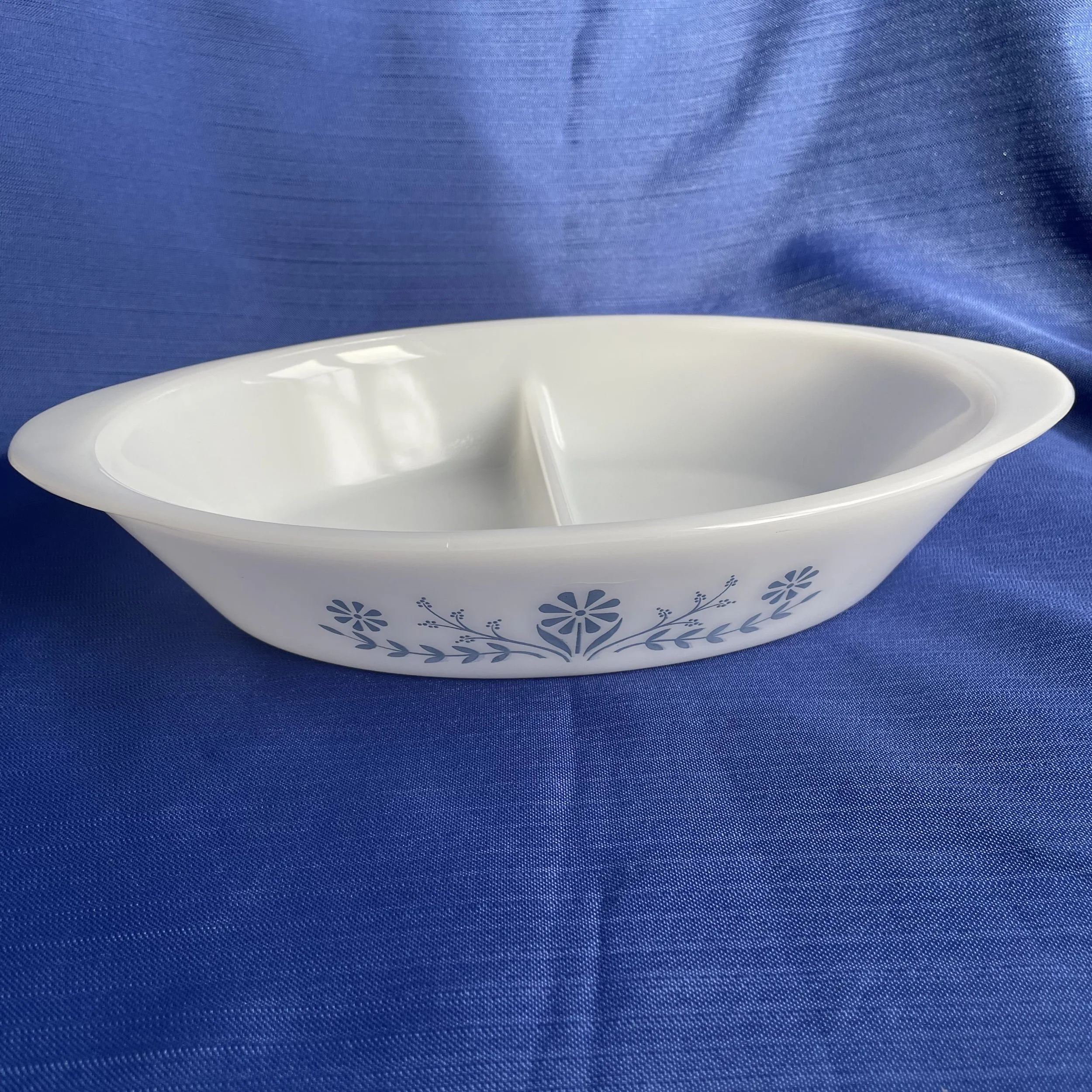 Corningware Divided Casserole 1.jpeg