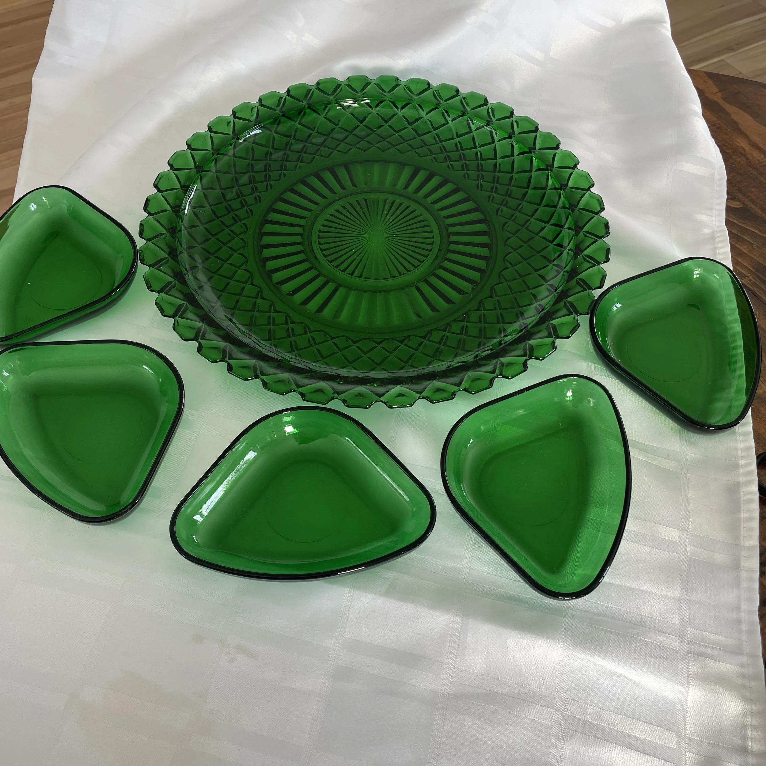 Emerald Green Hostess Tray 2.jpeg