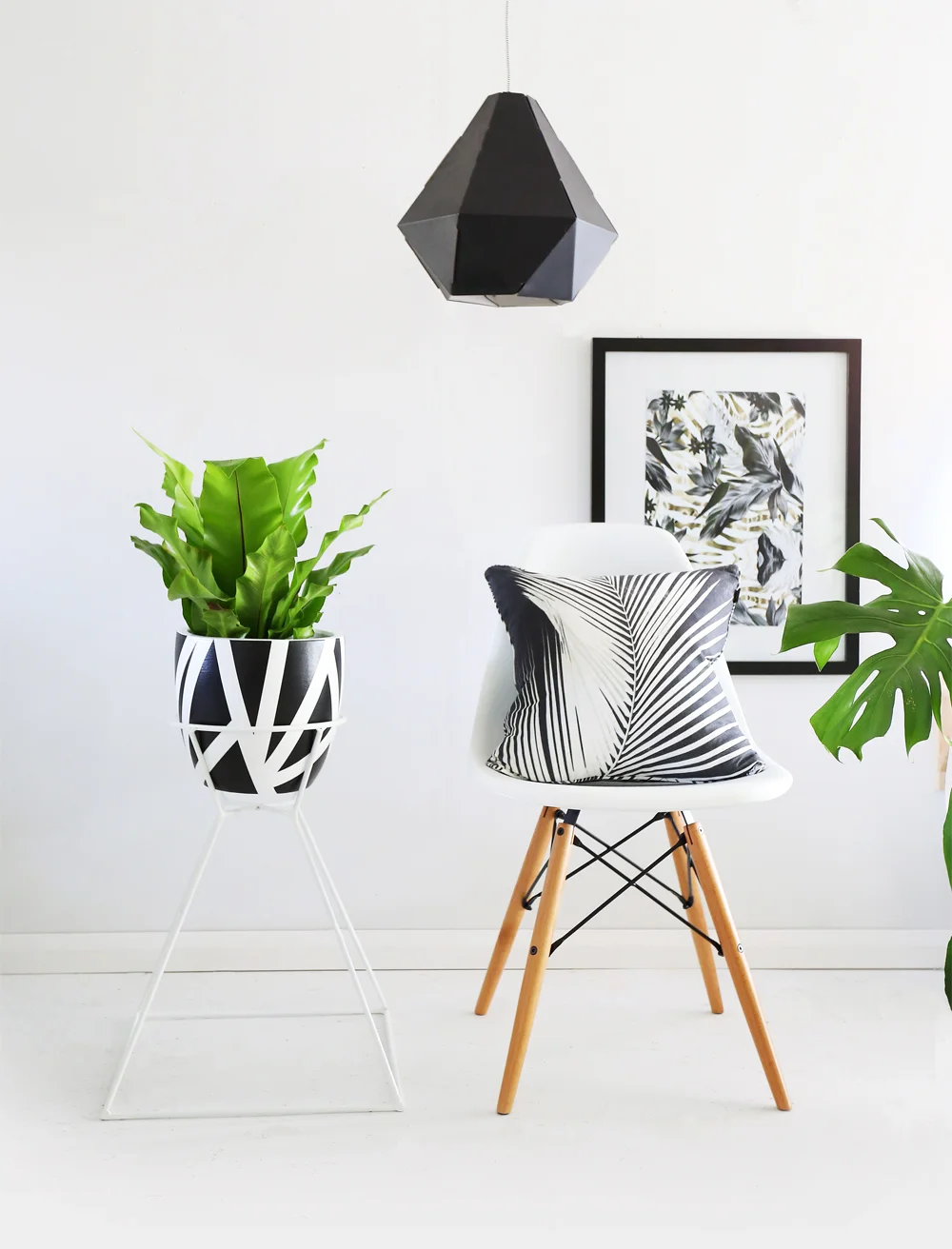 Aphrodite Plant stand in white with Charlottes web pot copy.jpg