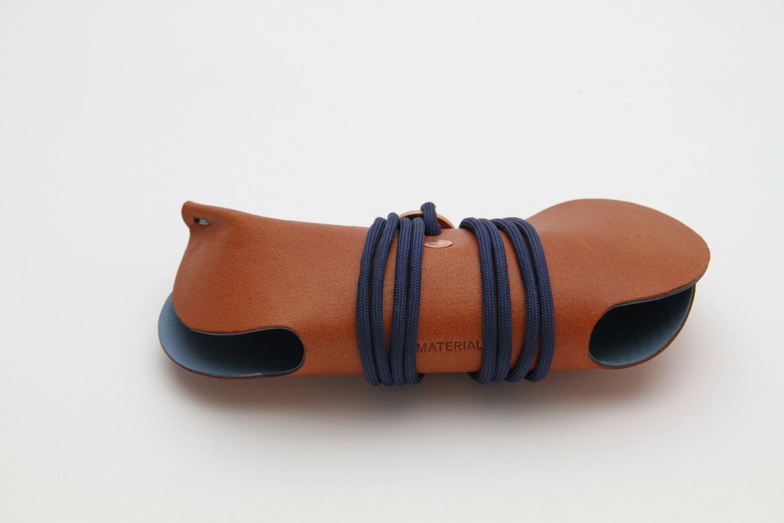 Ginger_DarkBlue_6.jpg