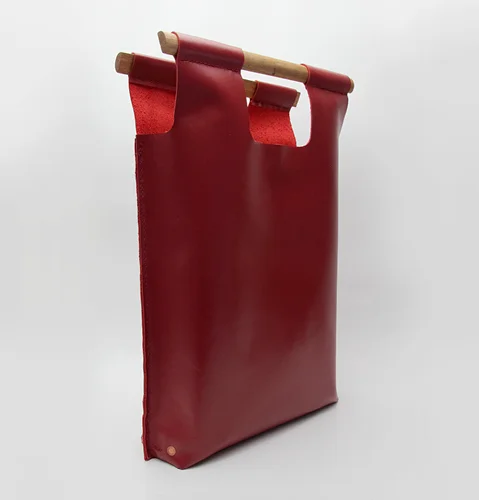 Material_LeatherBag_3.jpg