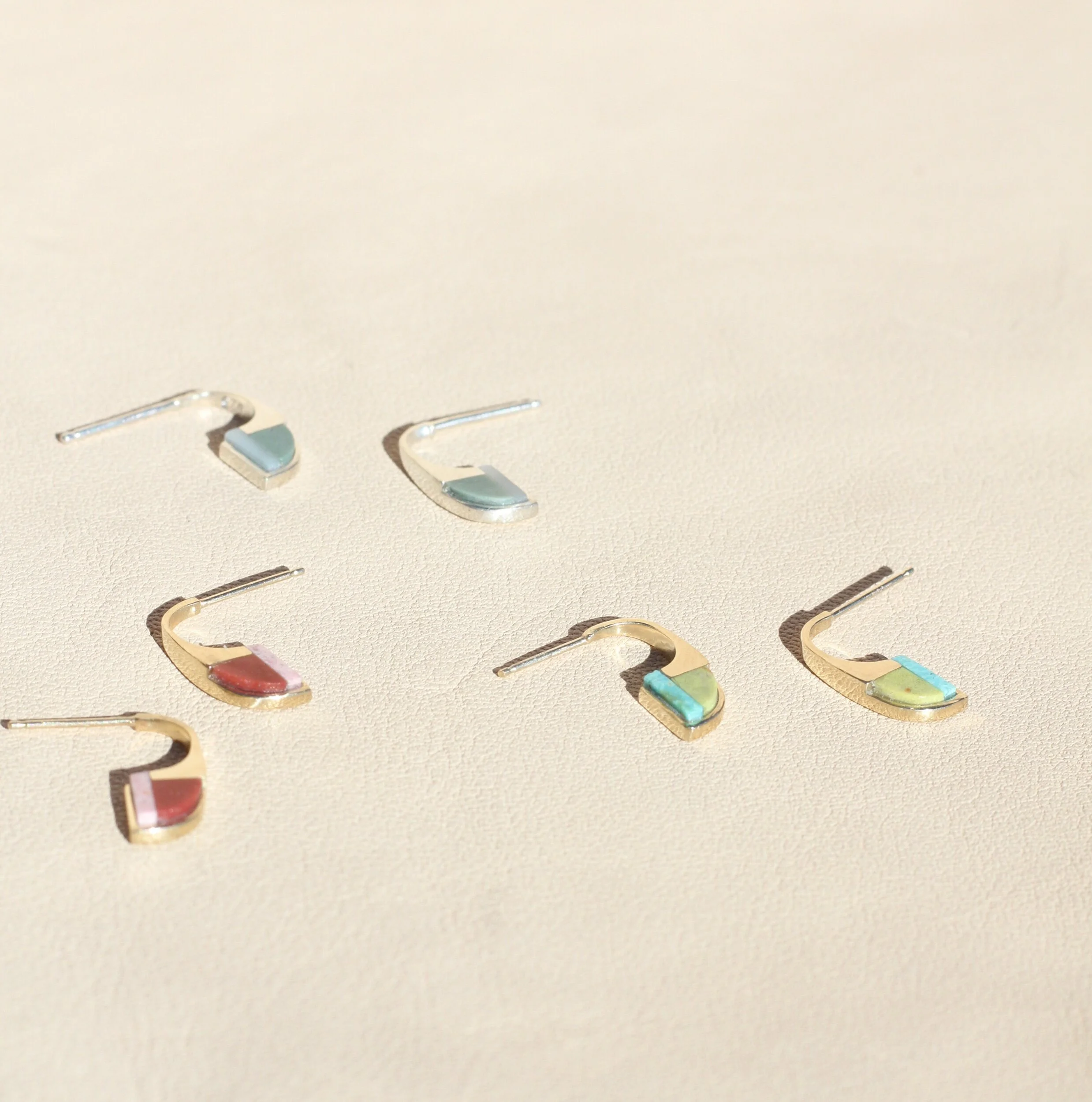 DA353FF0-8745-420C-A6DD-57D94CC5211F