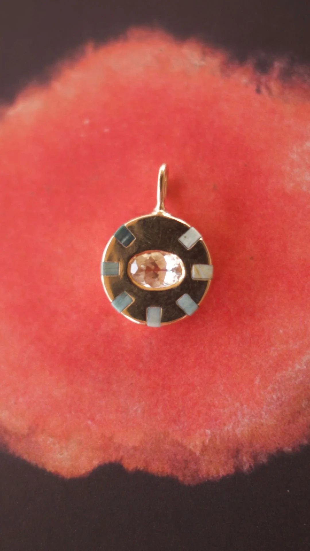 Center Wheel Sunstone