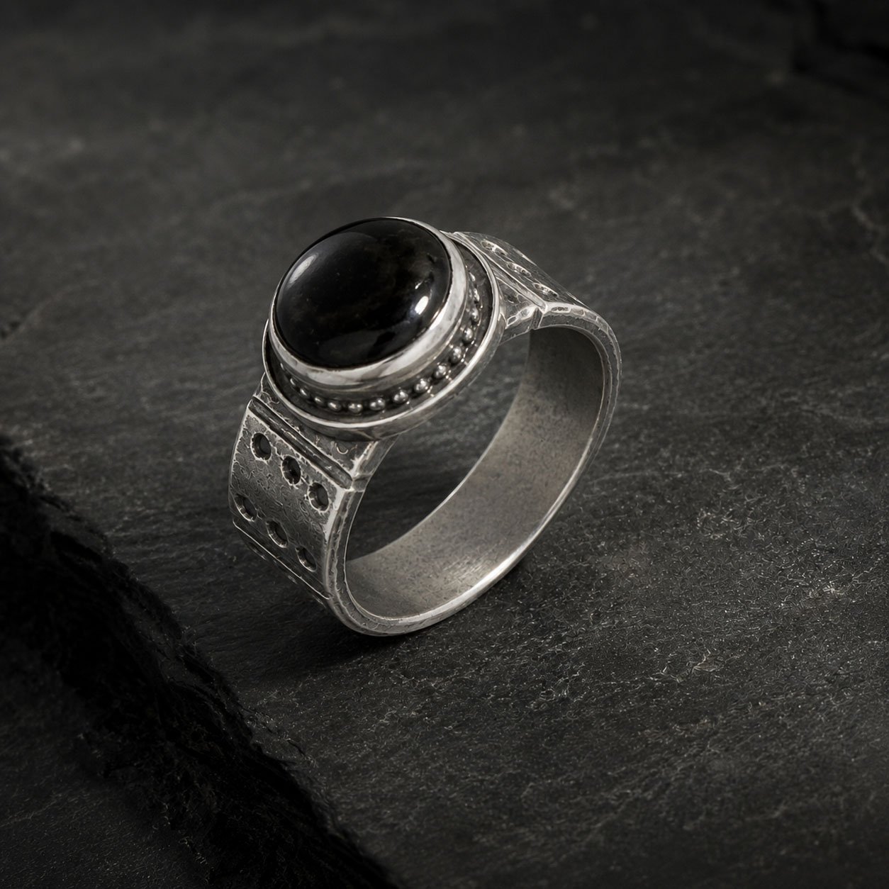 _0031_Shield - Black Stone Ring 2.jpg