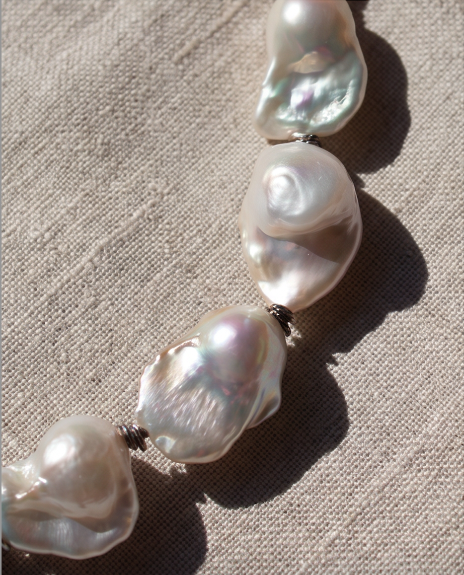 Closeup of Captress pearls.png