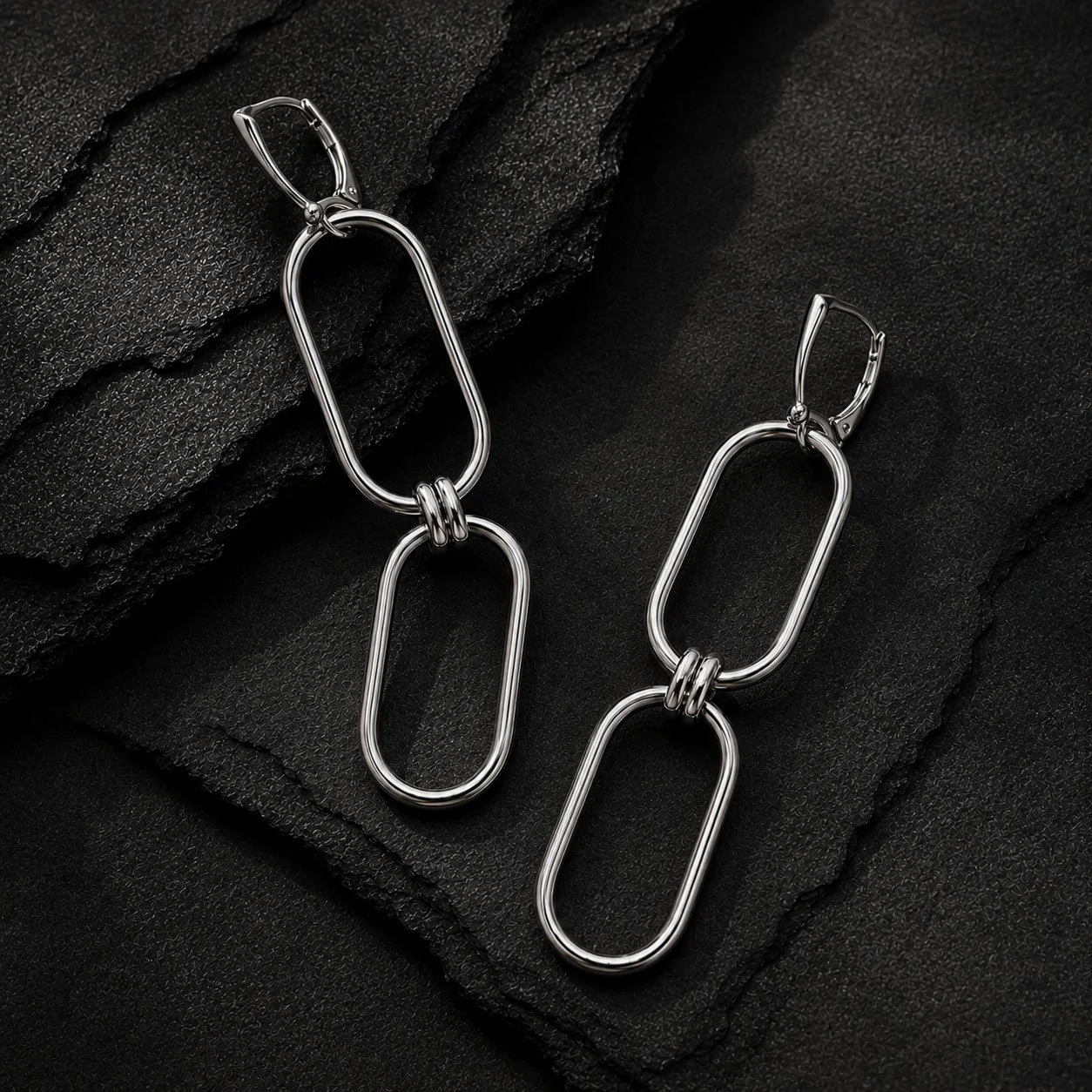 _0019_Linked - Chain Link Earrings 2.jpg
