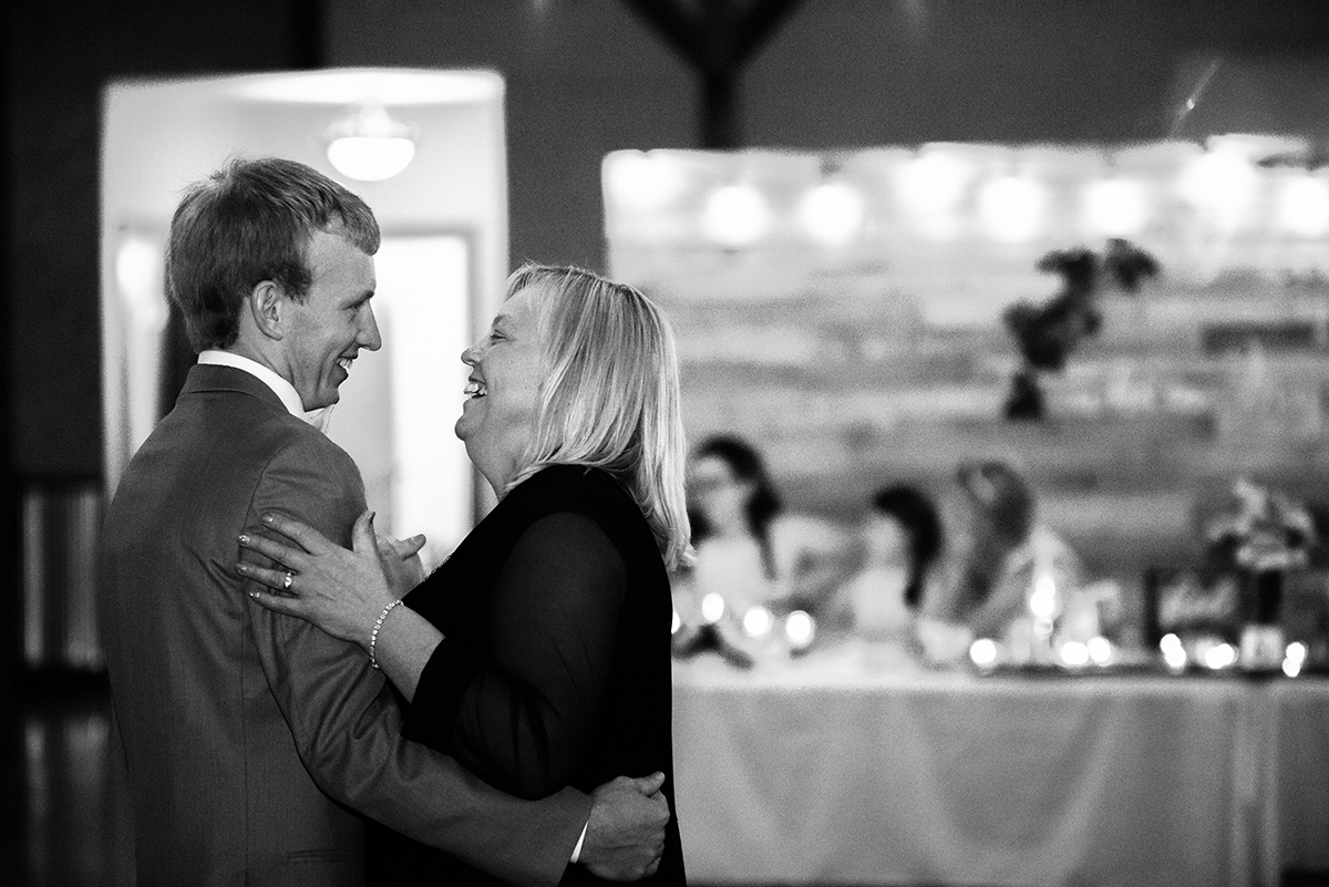 cs_dellwedding-bw-504.jpg